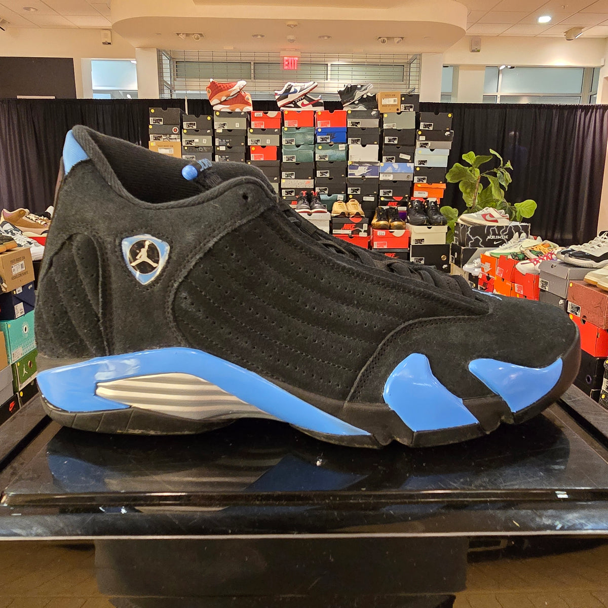 Jordan 14 Retro Black University Blue (2026) SZ 11.5 USED