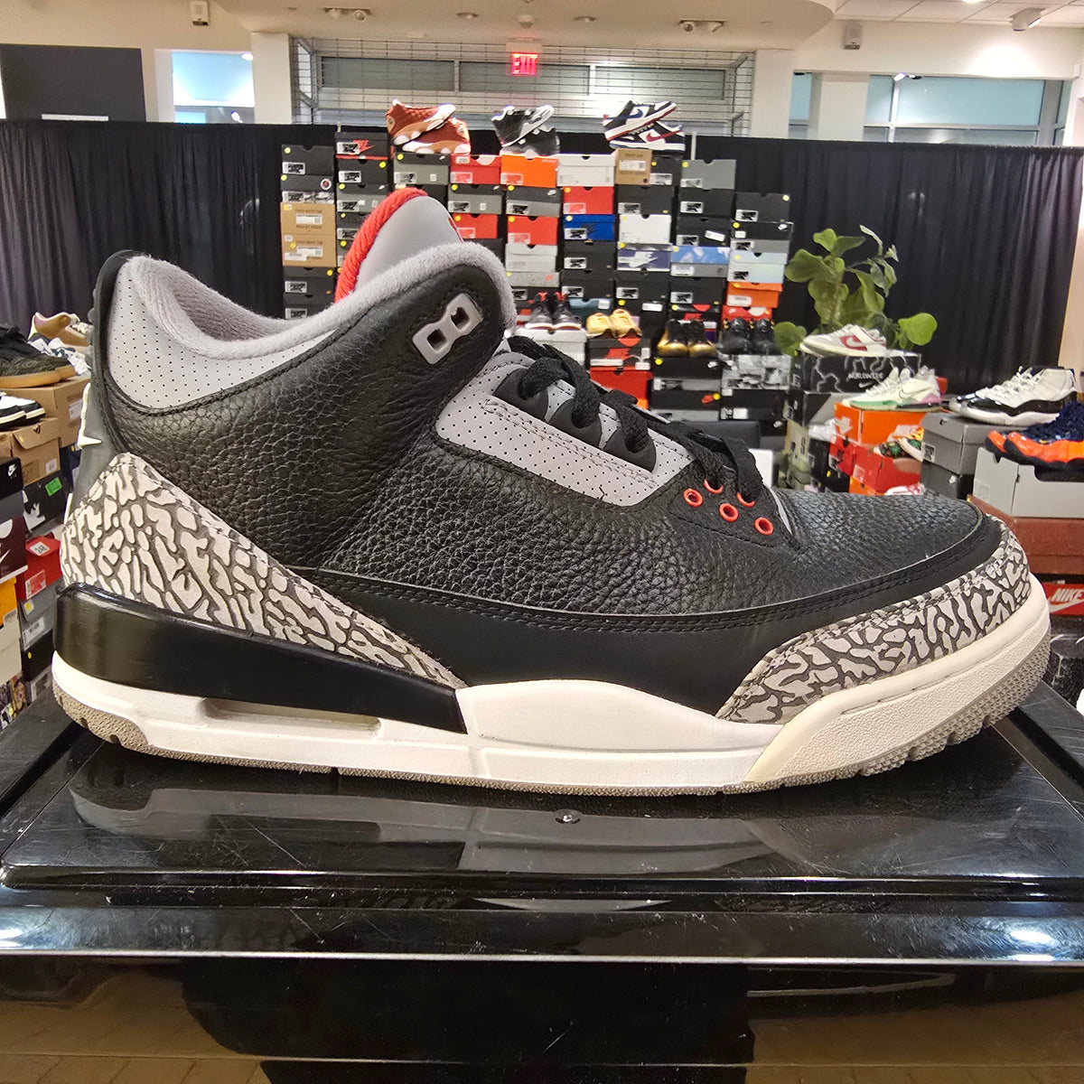 Jordan 3 Retro Black Cement (2018) SZ 12 USED