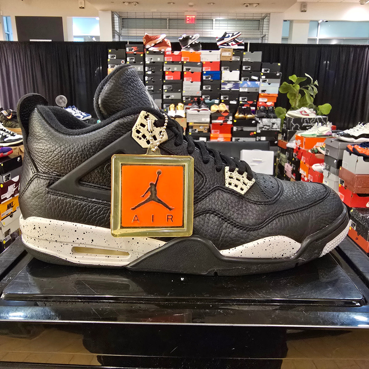 Jordan 4 Retro Oreo (2015) SZ 11.5 USED REP BOX