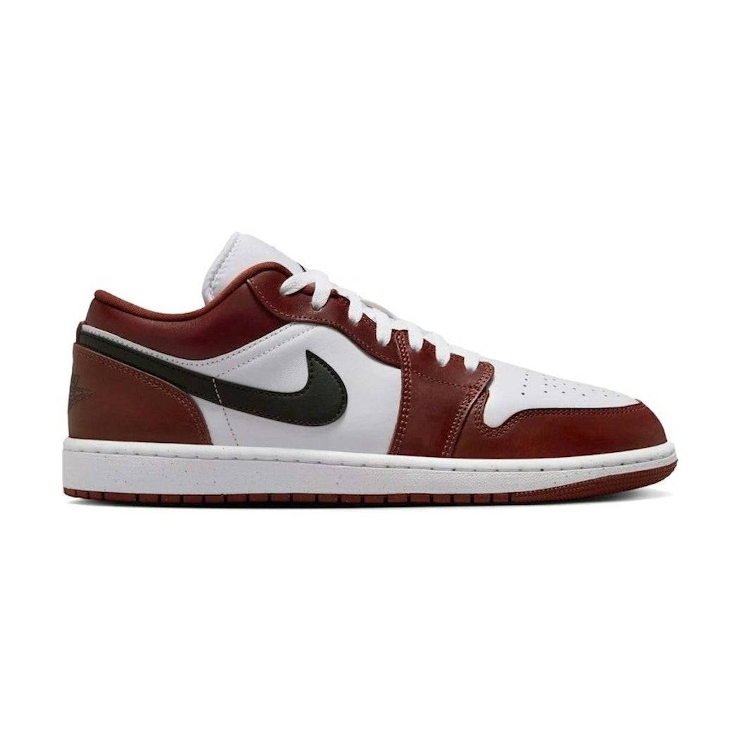 Jordan Retro 1 Low SE Sz 10.5 (No Lid)