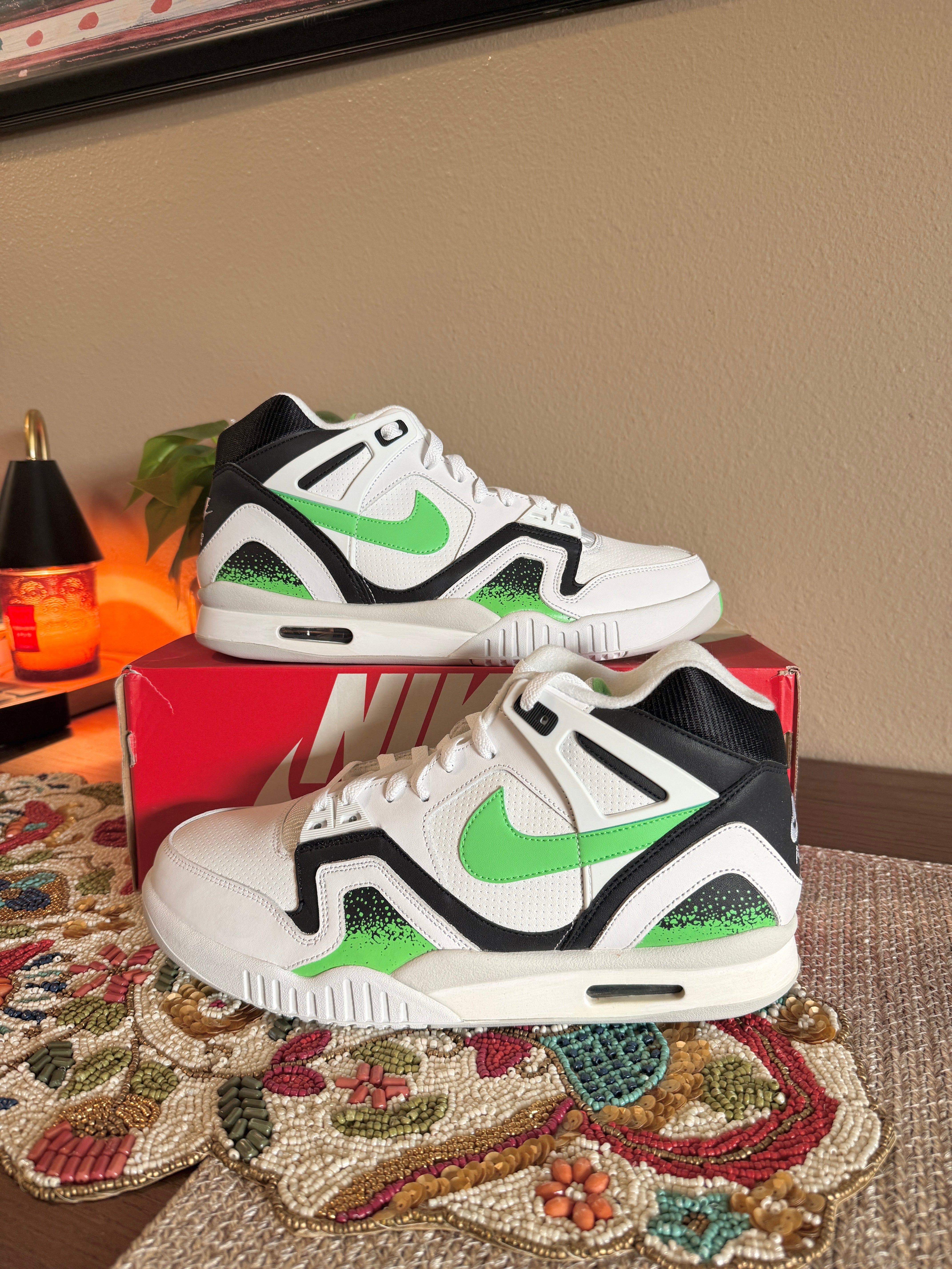 Nike Air Tech Challenge II Poison Green Size 11.5