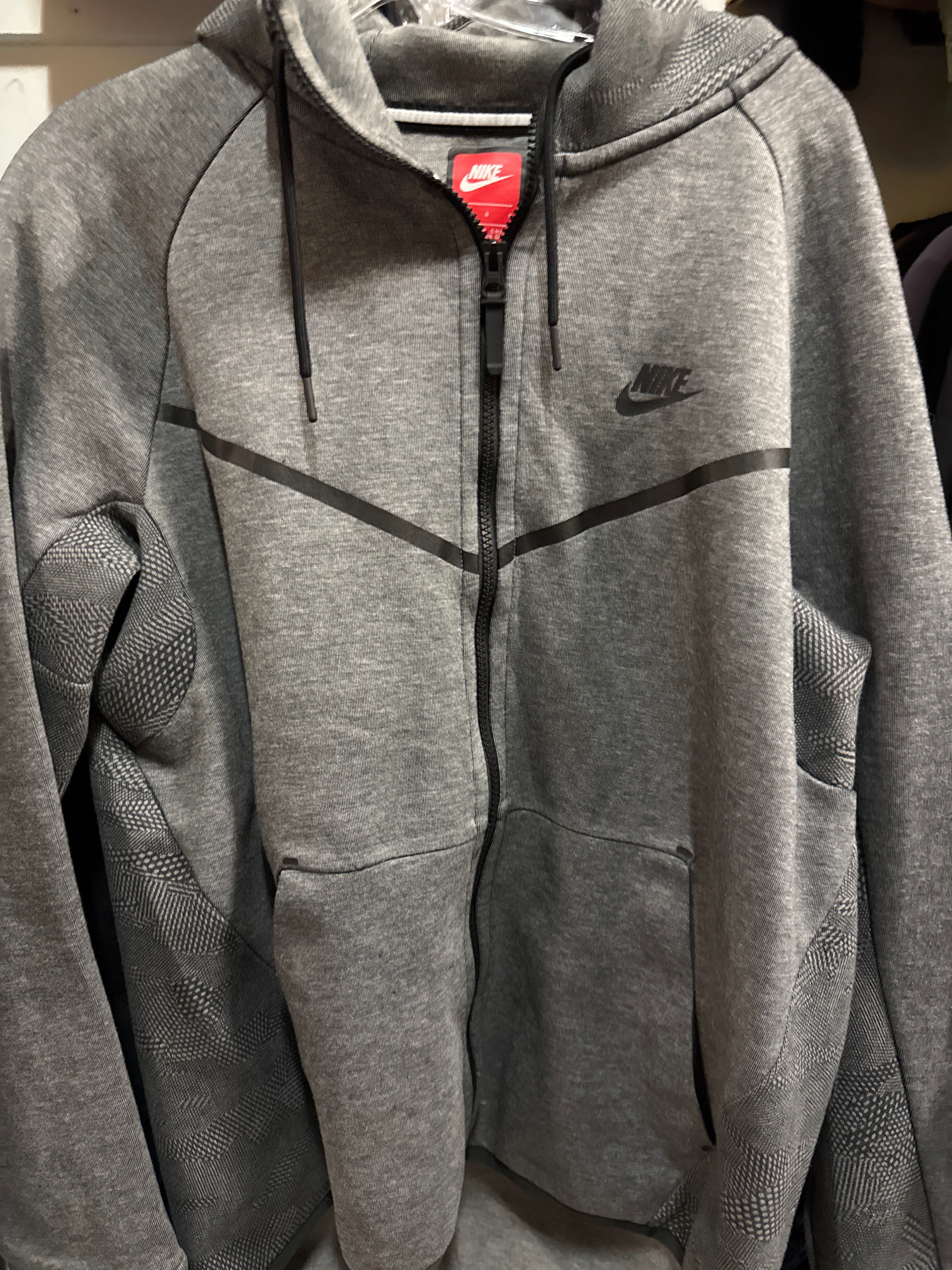 Nike Tech Fleece Windrunner Sz Large