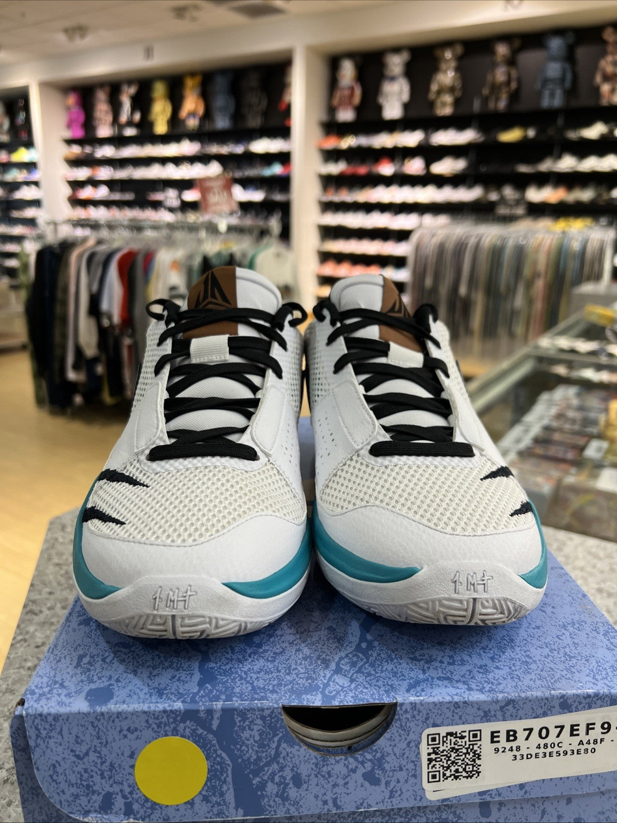 Nike Ja 1 Reverse Scratch Sz 8.5 USED