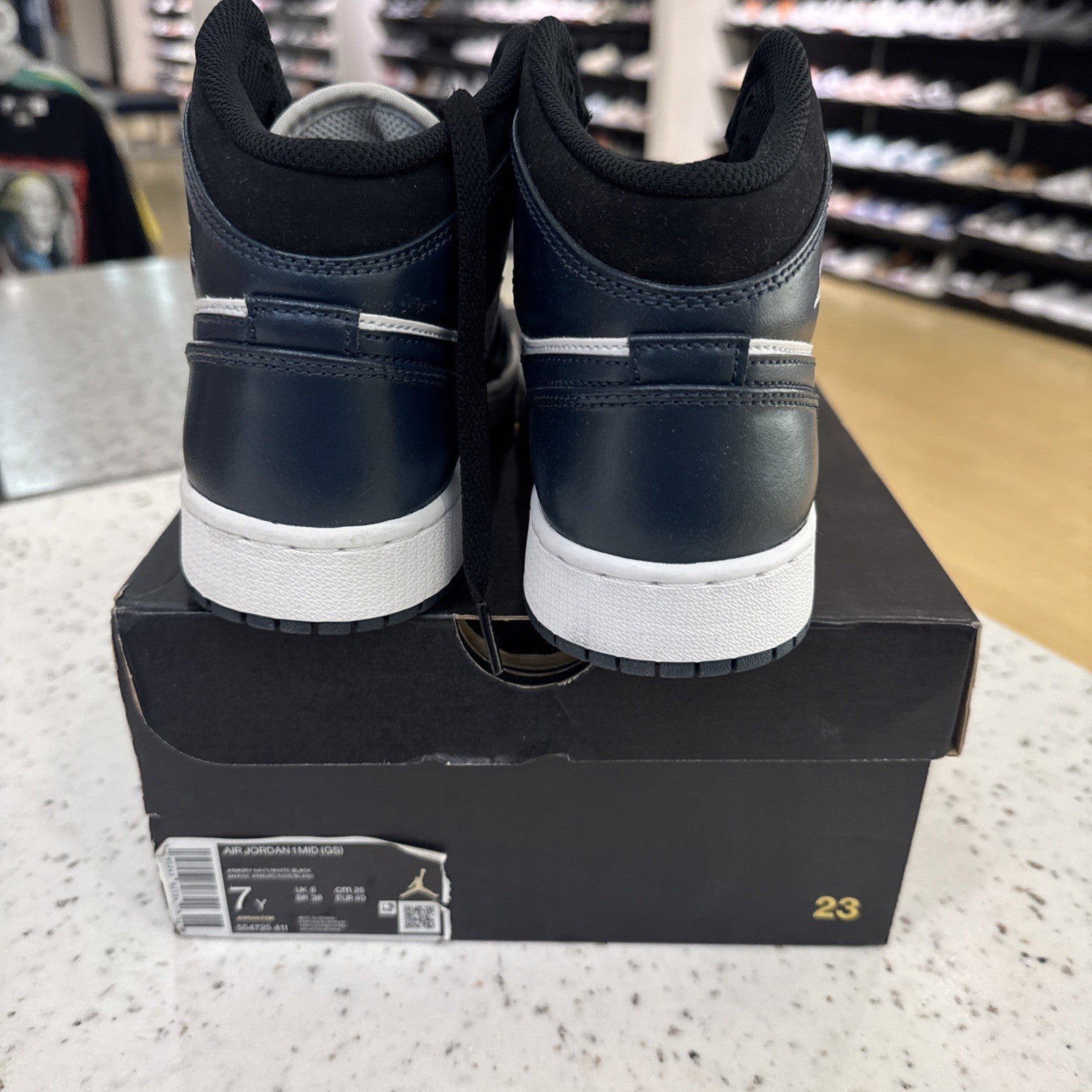 Jordan 1 Mid Armory Navy (GS) Sz 7Y NWB