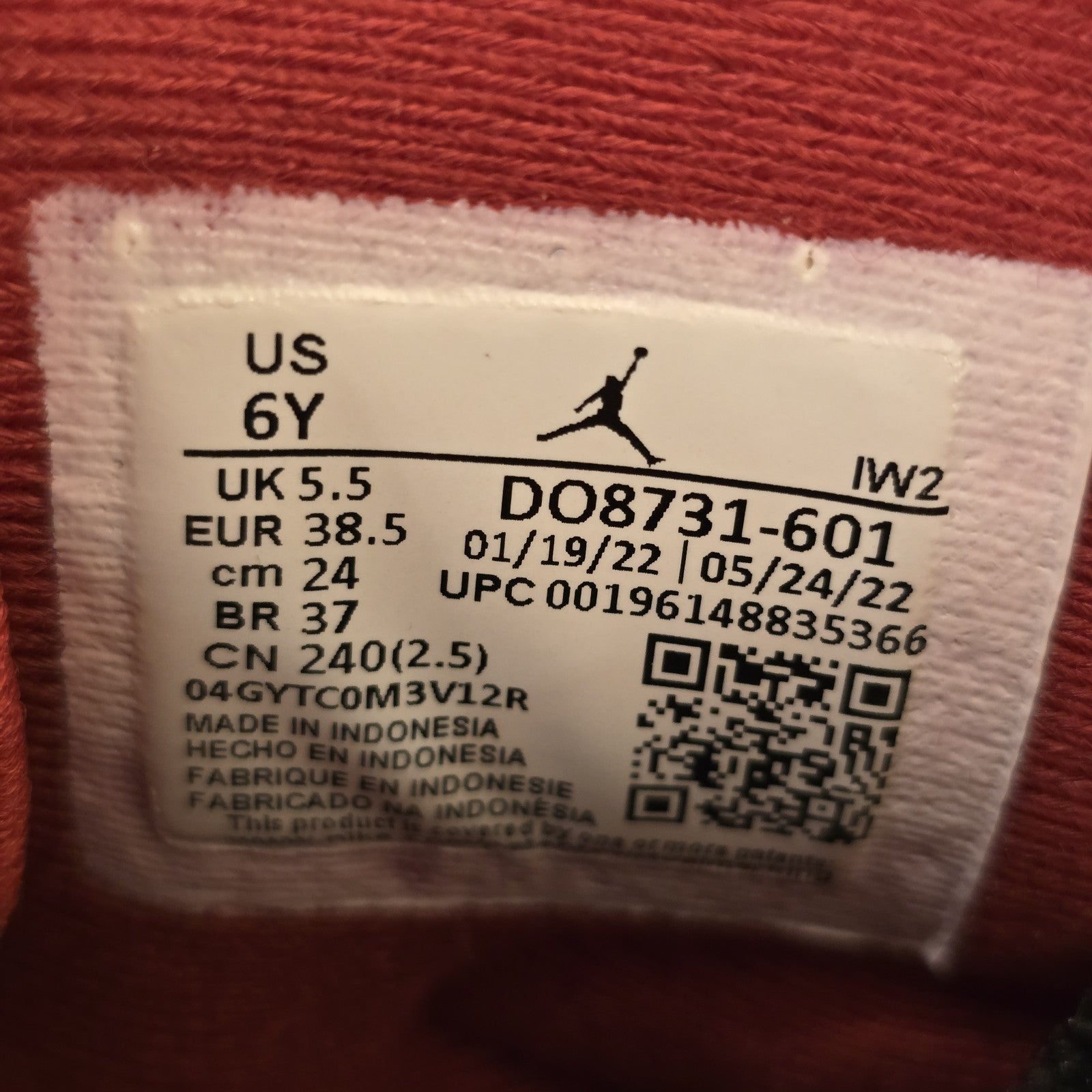 Size 6 (GS) - Jordan 8 Retro Mid Paprika