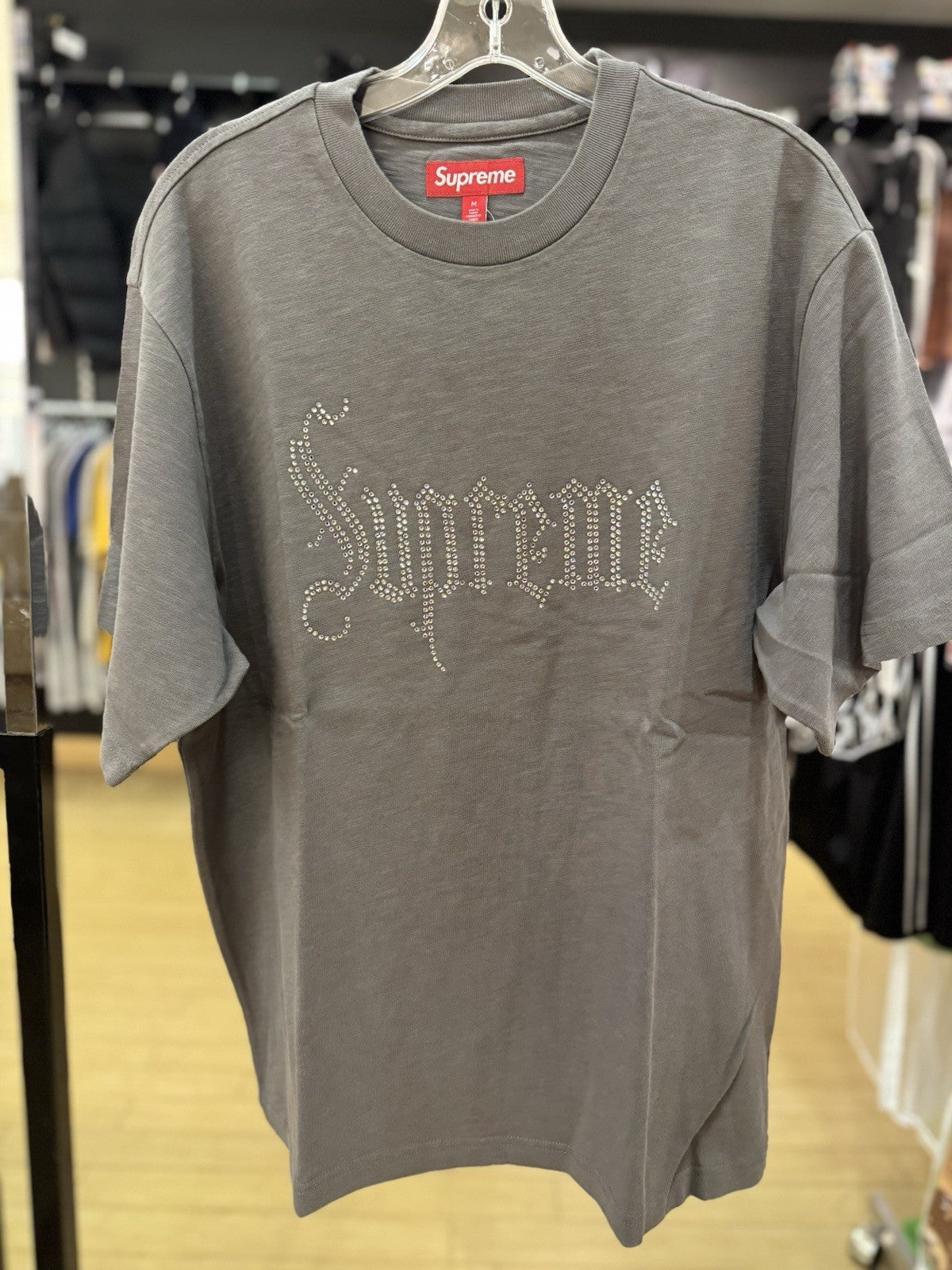 Supreme Rhinestone Logo Gray Cotton T-Shirt Men Short Sleeve Crew Neck M