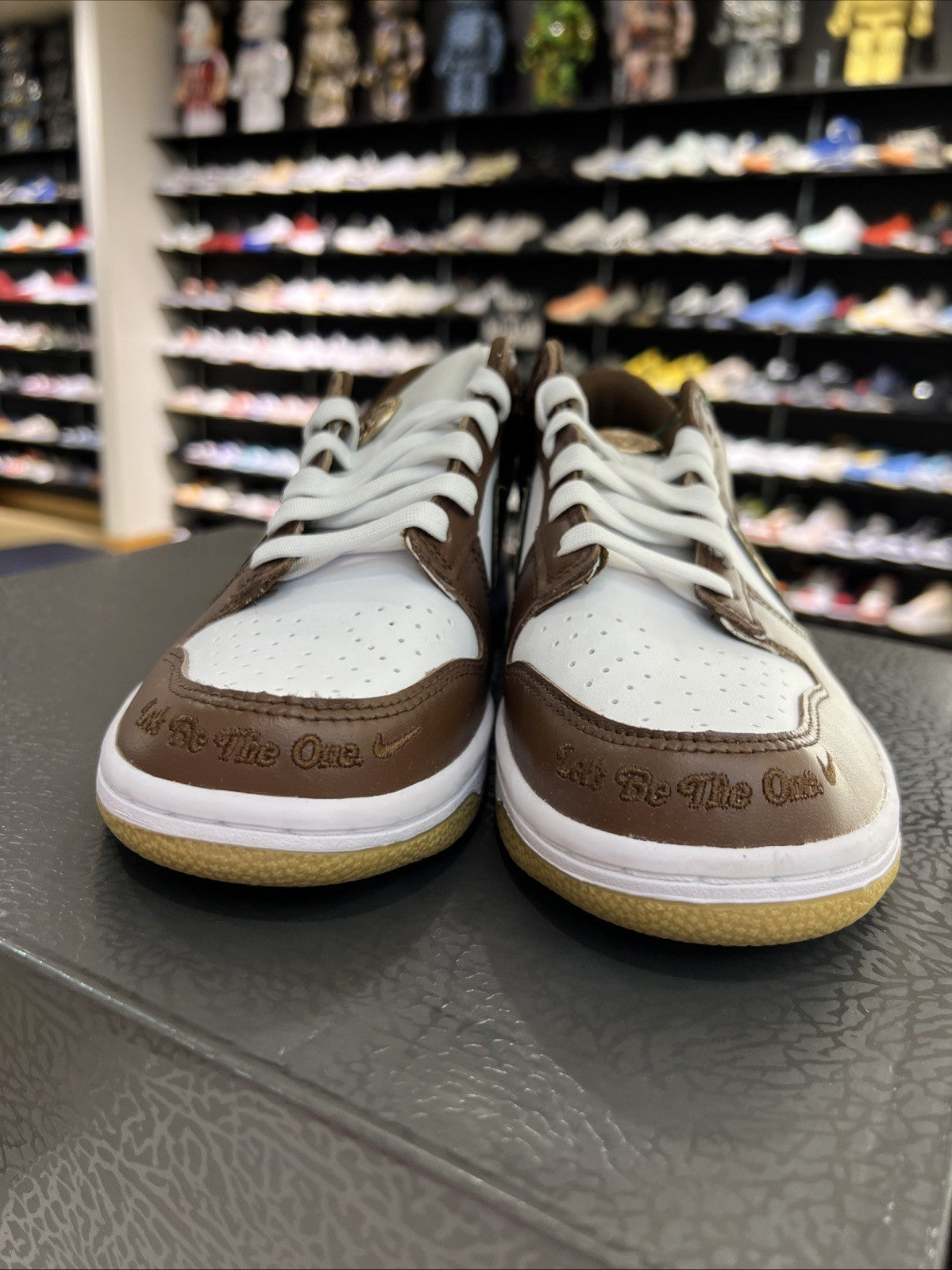 Nike Dunk Low Cacao Wow Metallic Gold Sz 7Y