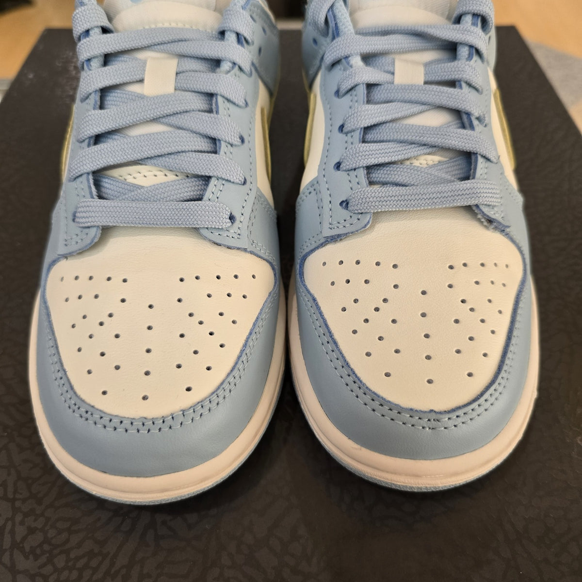 Size 6 - Nike Dunk Low Ocean Bliss Citron Tint Women's