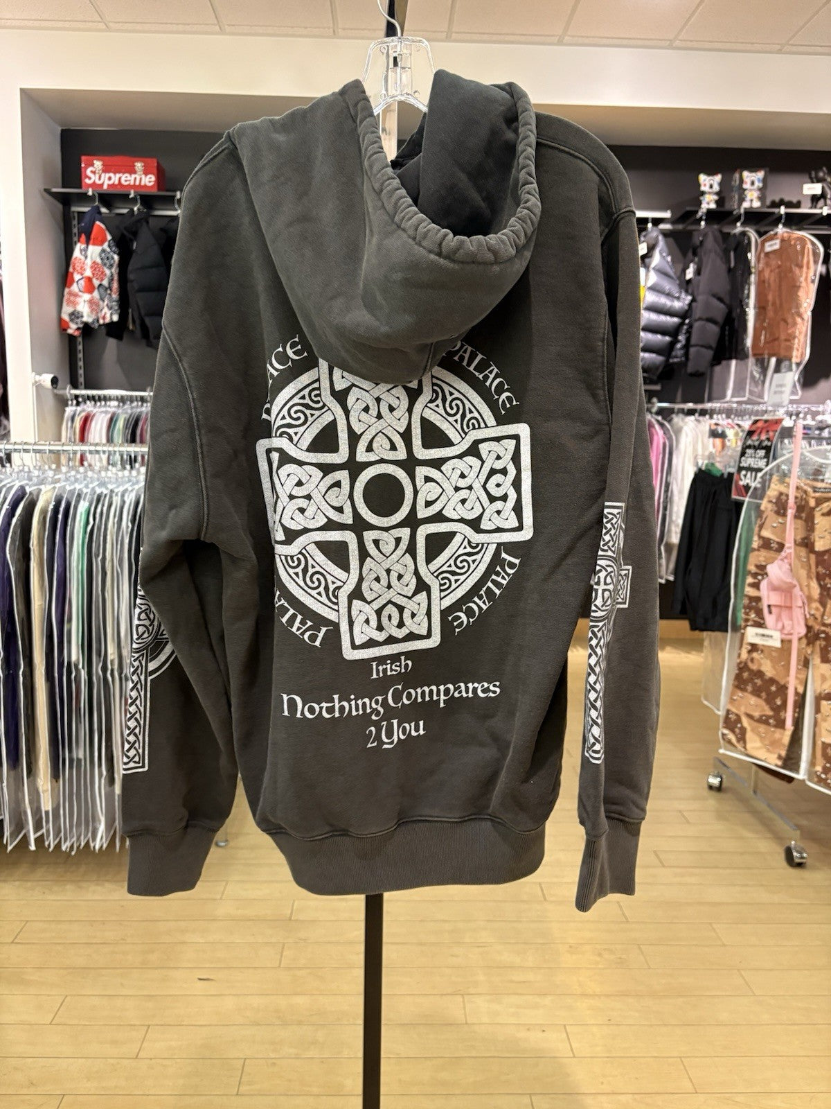 Palace Celtic Zip Hood Black Size Large