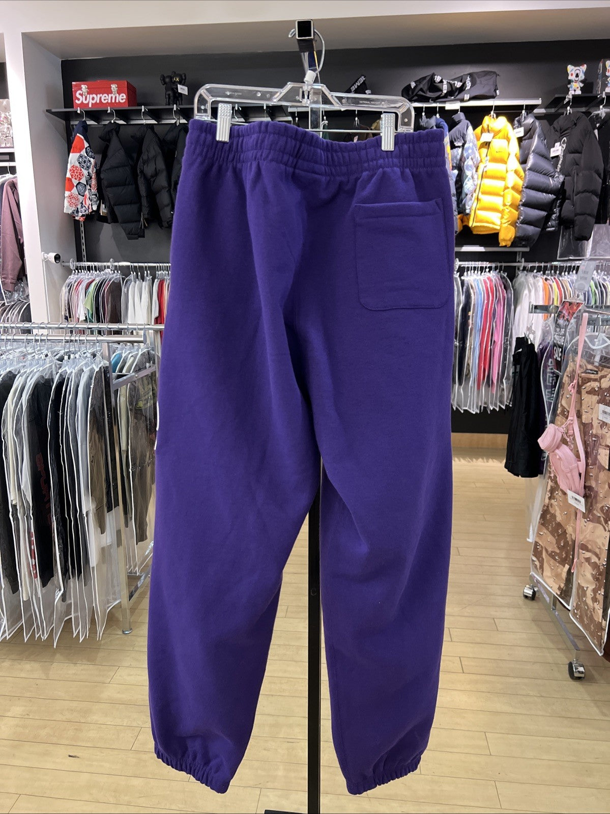 Supreme Raised Script Sweatpant Purple Sz L DEFECT