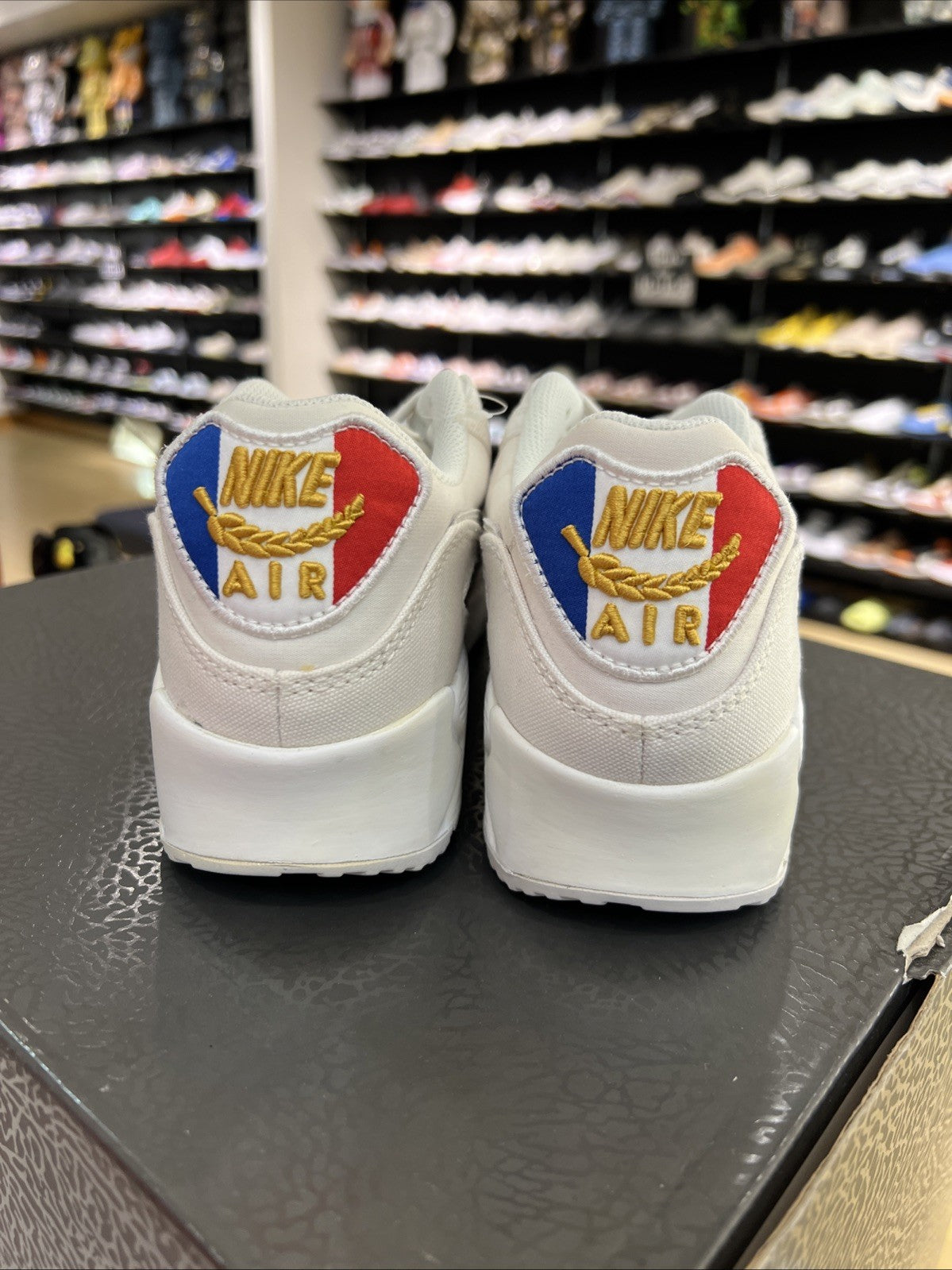 Nike Air Max 90 Shoes White Premium City Pack Paris Sz 9.5