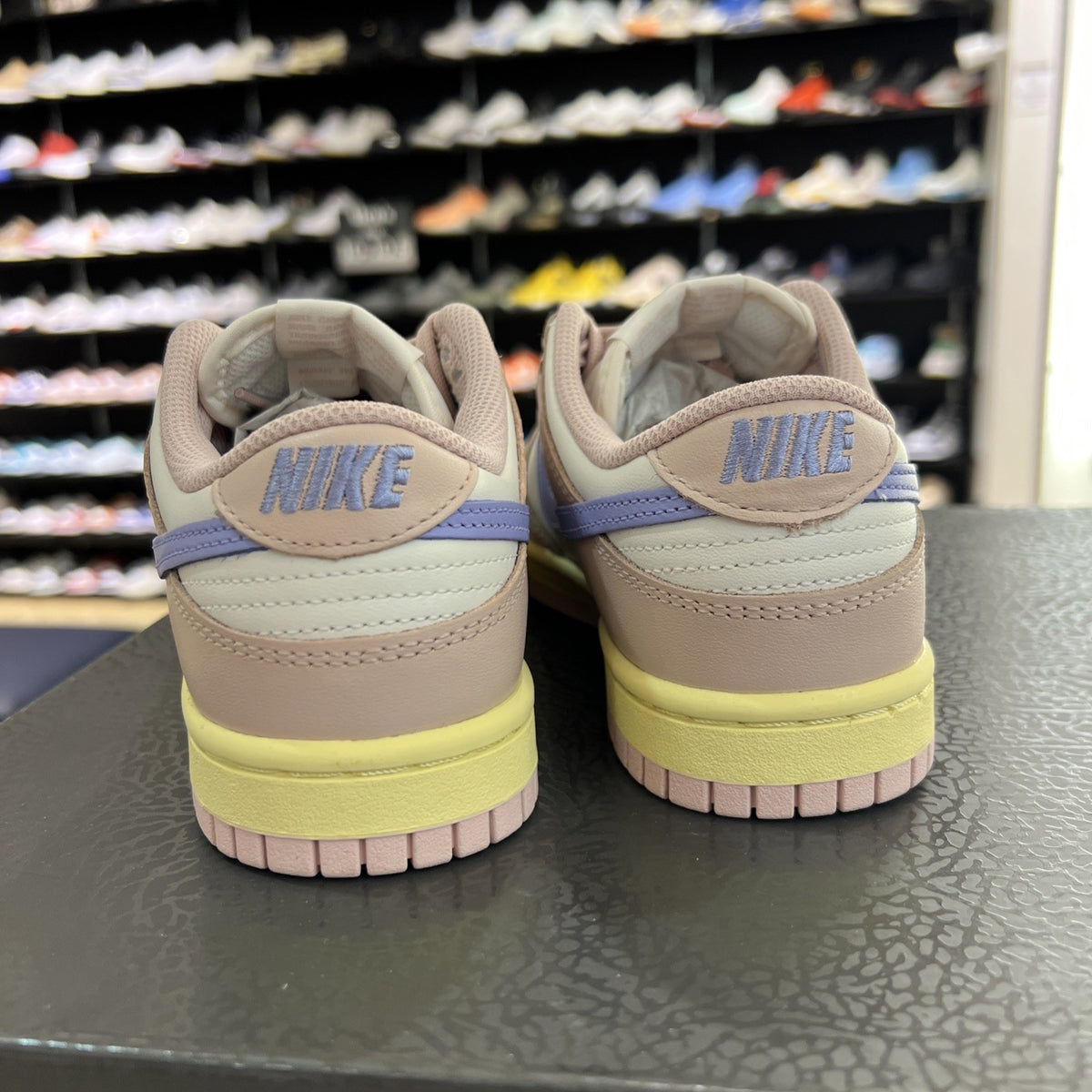 Nike Dunk Low Pink Oxford Women's Sz 6