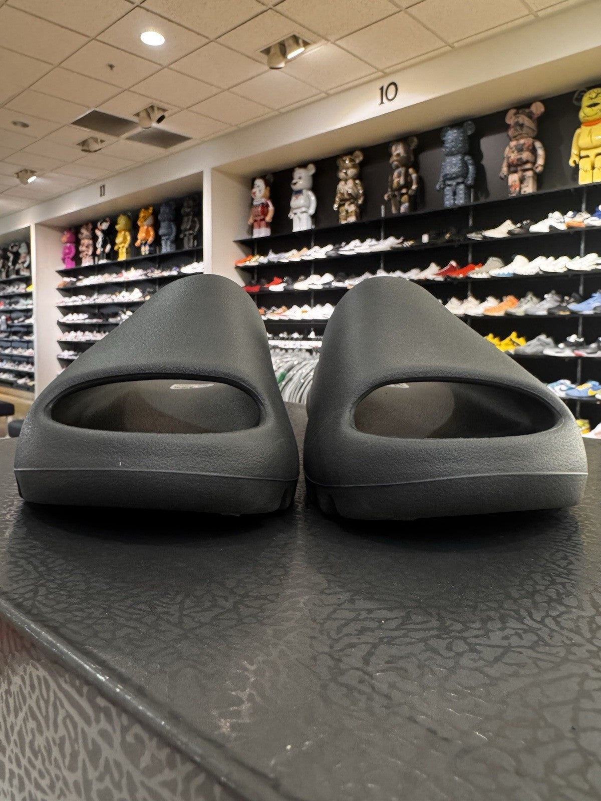 Adidas Yeezy Slide Granite Size 8