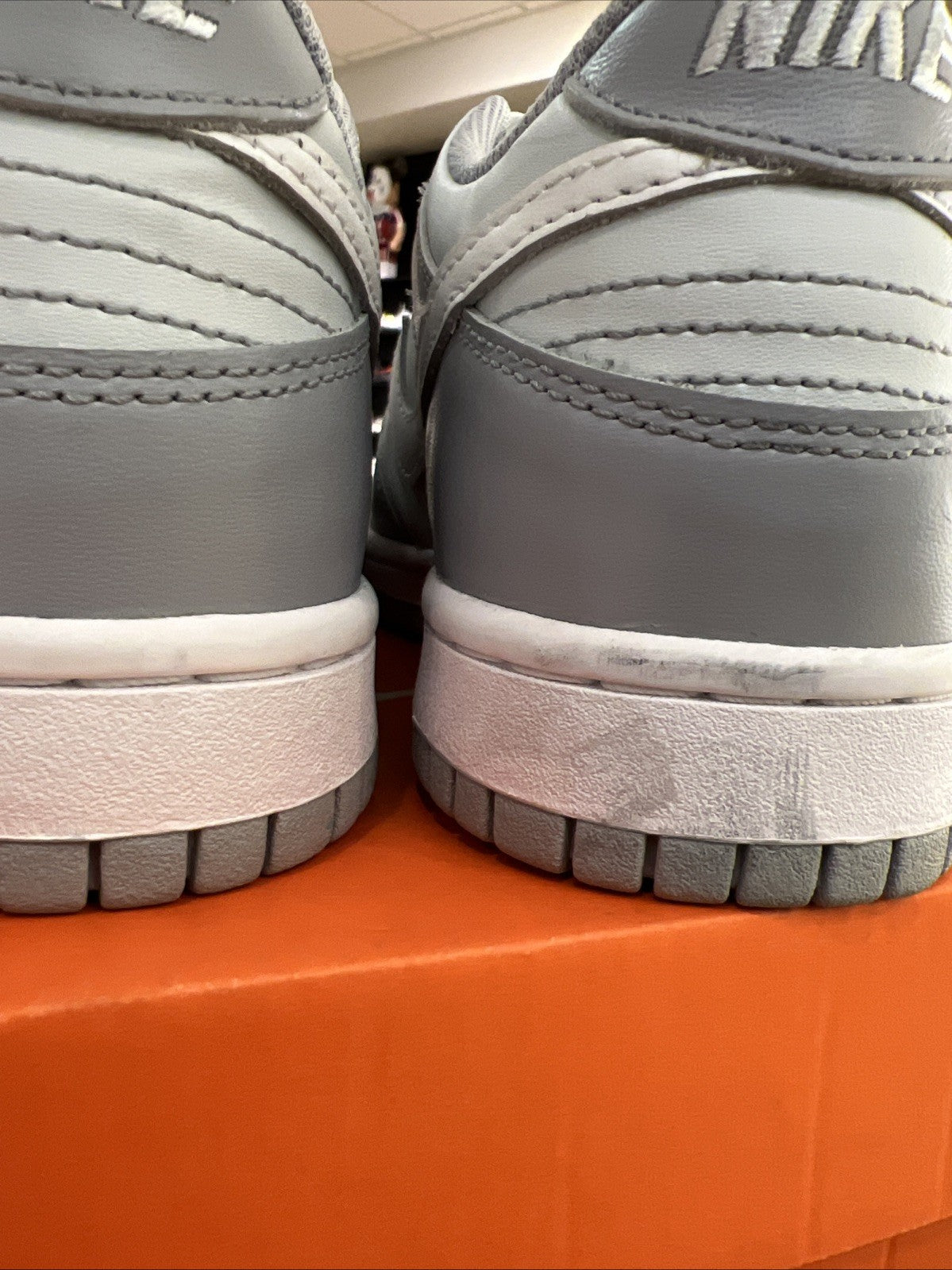 Nike Dunk Low Pure Platinum Wolf Grey White Sz 6.5Y DEFECT MARKS & REP BOX