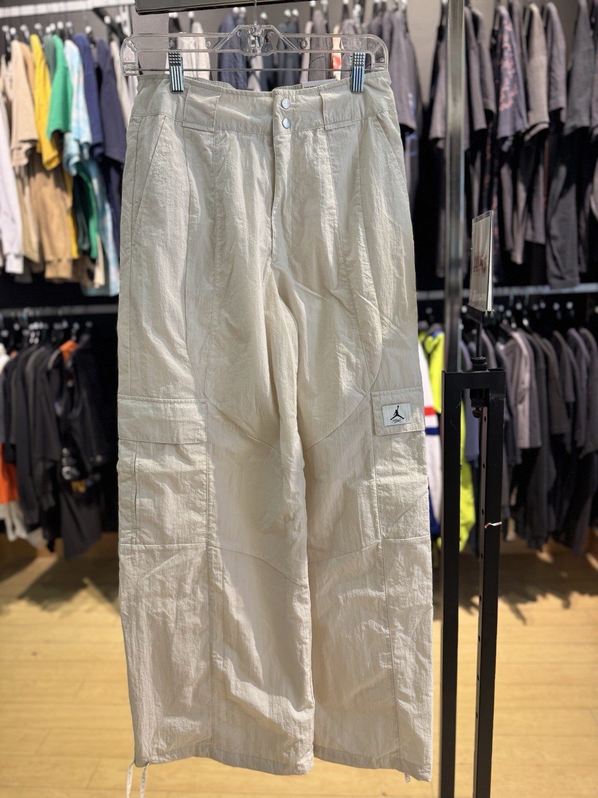 Jordan Essentials Women's Utility Pants Women's Pants Size Small