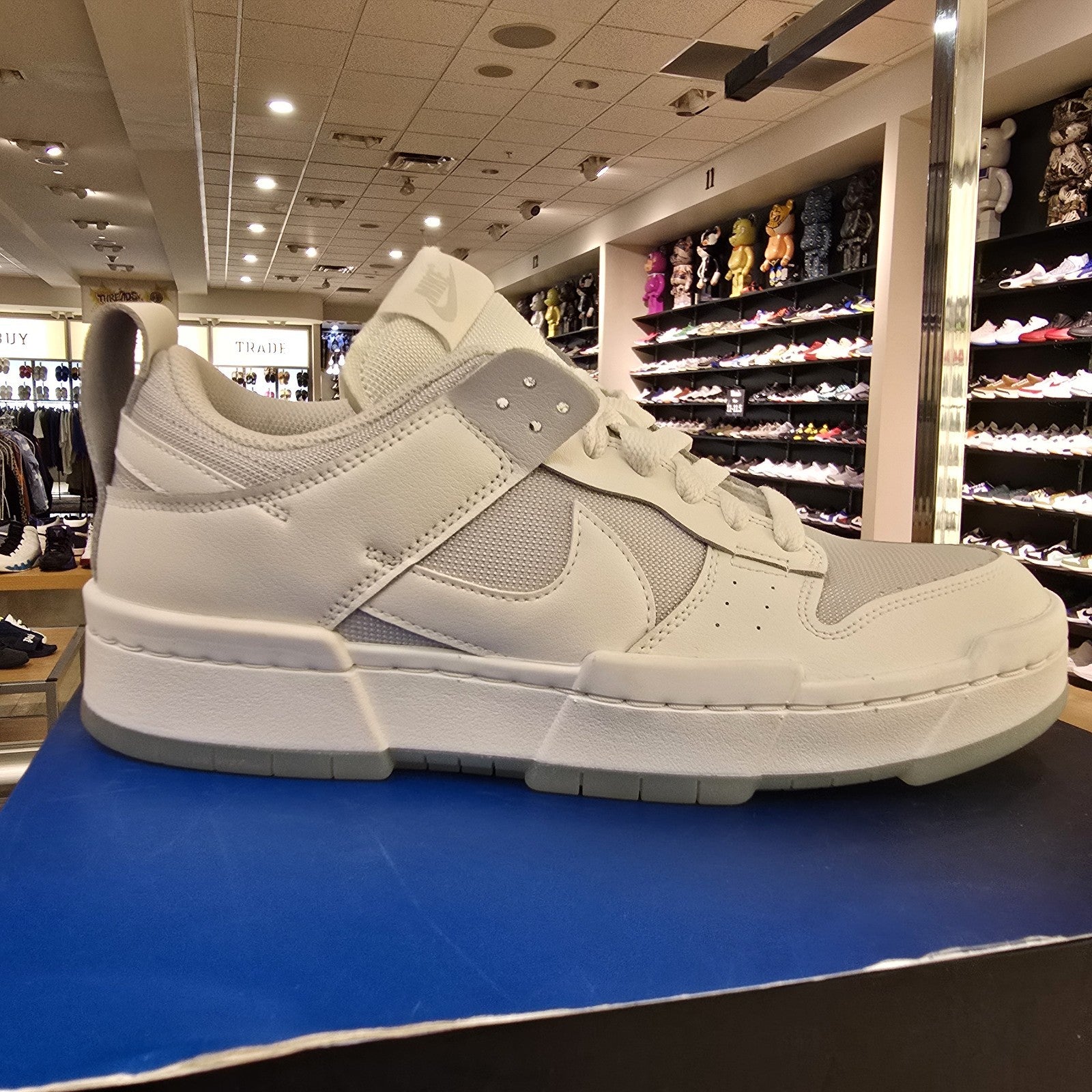 Nike Dunk Disrupt Low Photon Dust (Women's) SZ 11/9.5M Yellowed