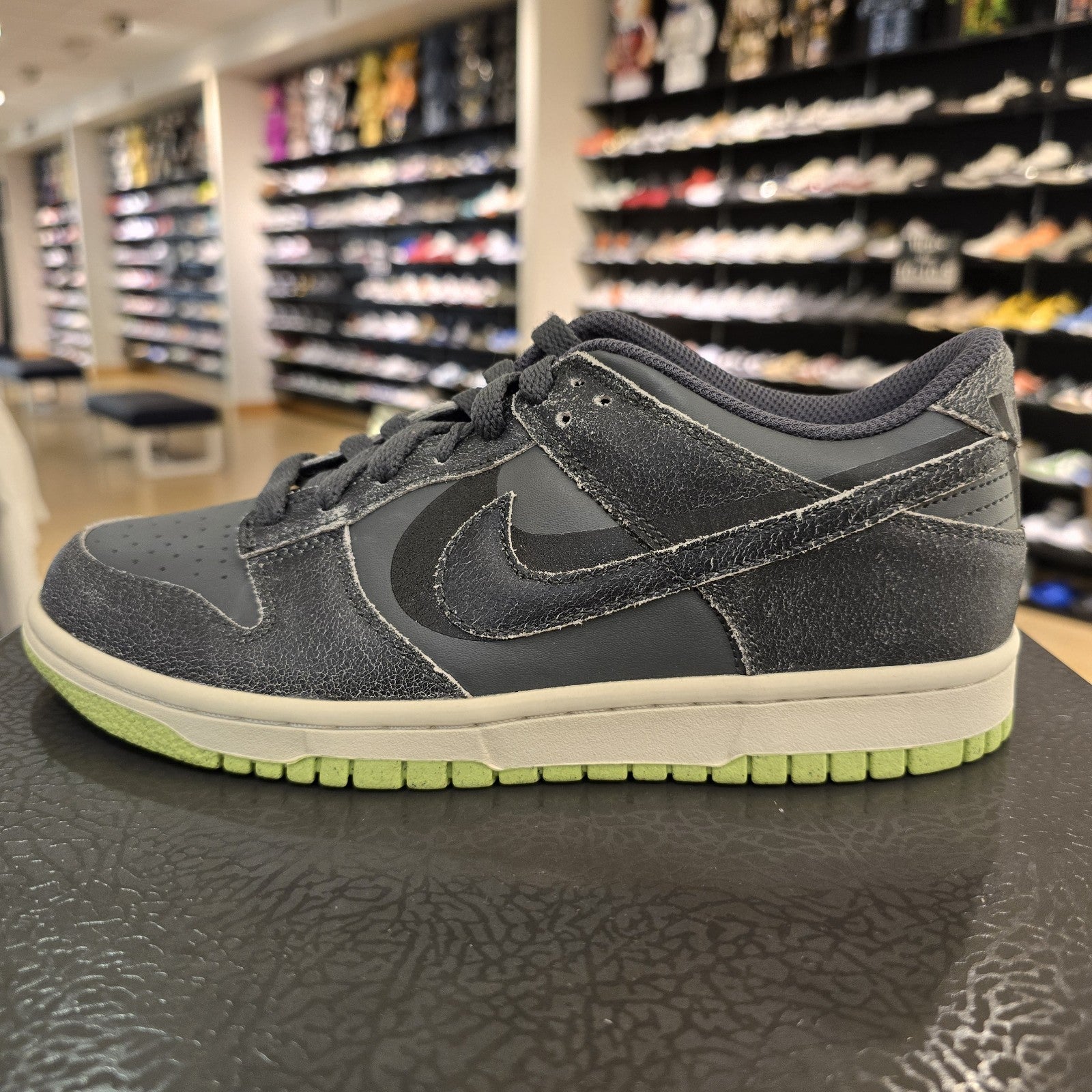 Size 7Y - Nike Dunk Low Halloween 2022 GS