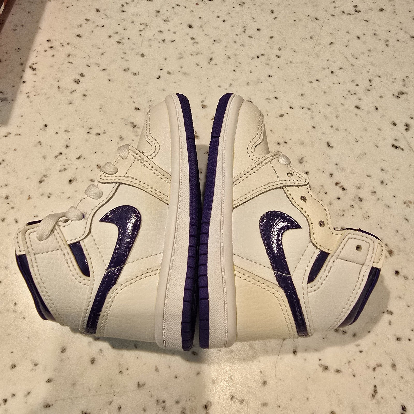 Jordan 1 High OG TD Court Purple SZ 5C