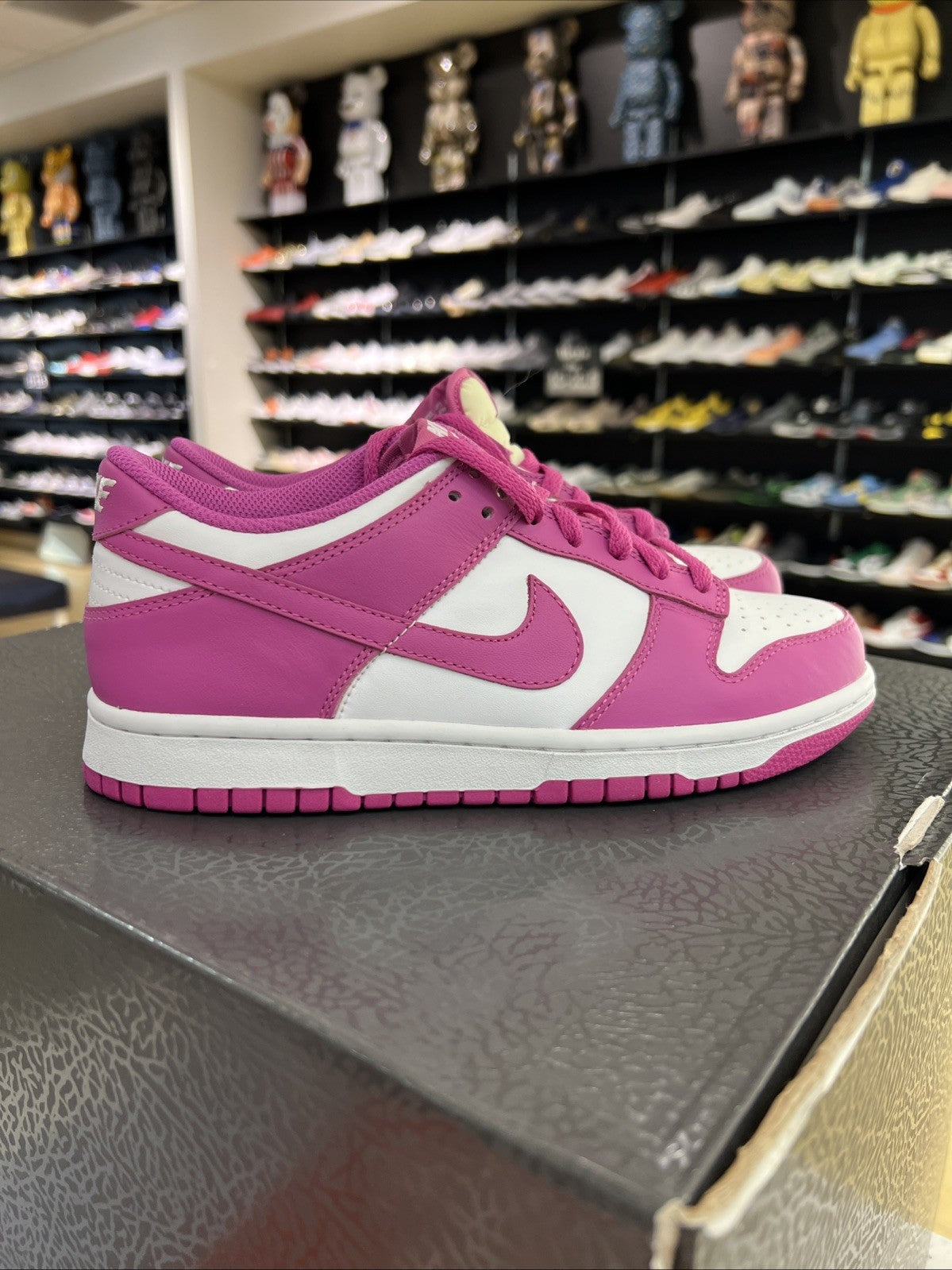 Nike Dunk Low Active Fuchsia GS Sz 6.5Y DEFECT