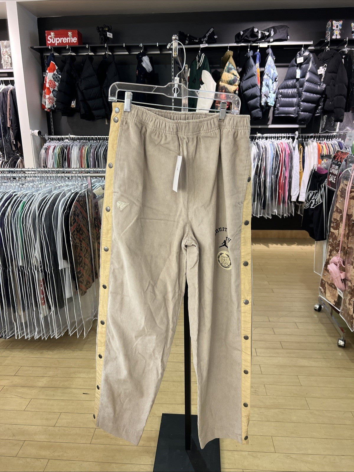 Air Jordan x Russell Westbrook Honor the Gift Pants Sz M