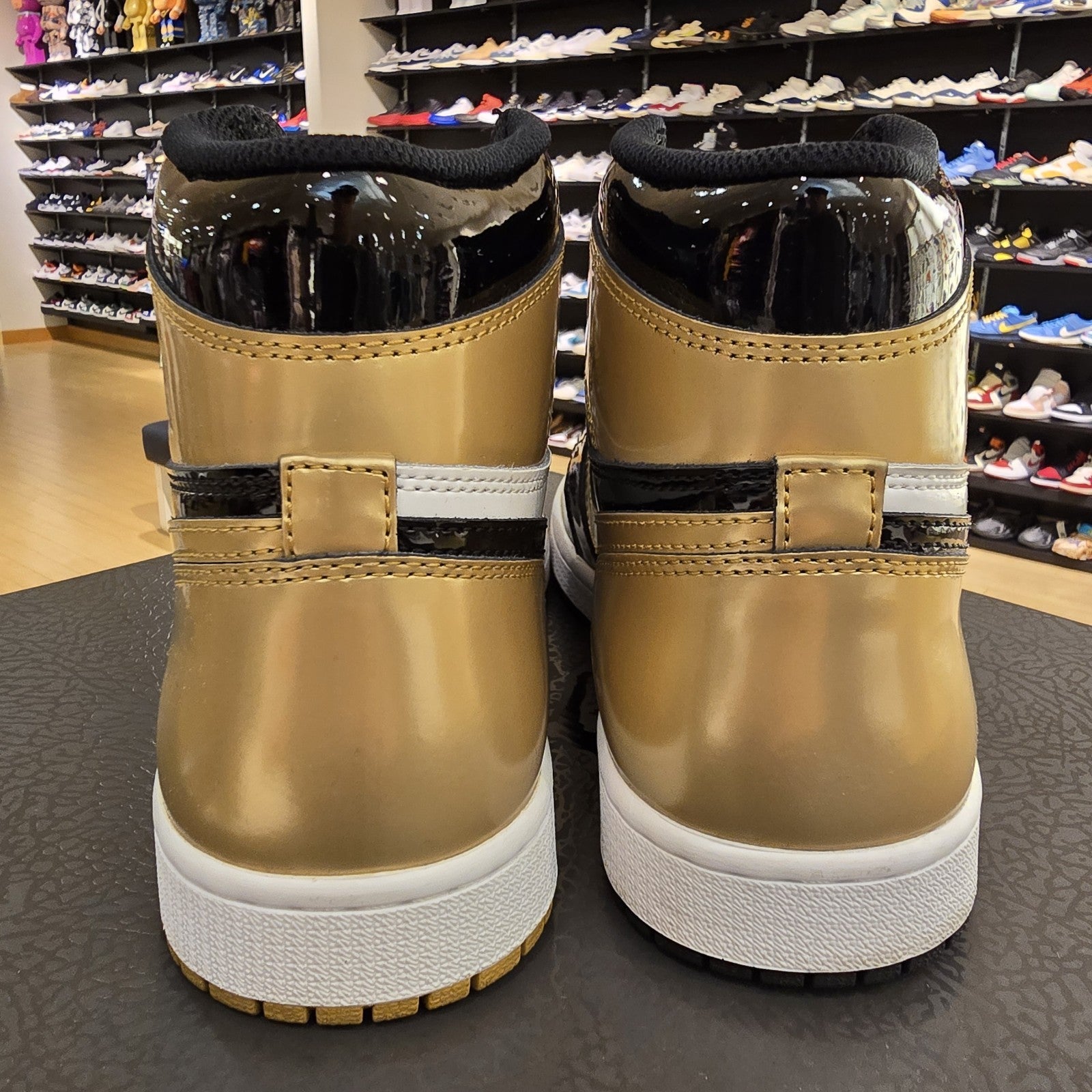 Size 9 - Air Jordan 1 Retro OG NRG High Gold Top 3