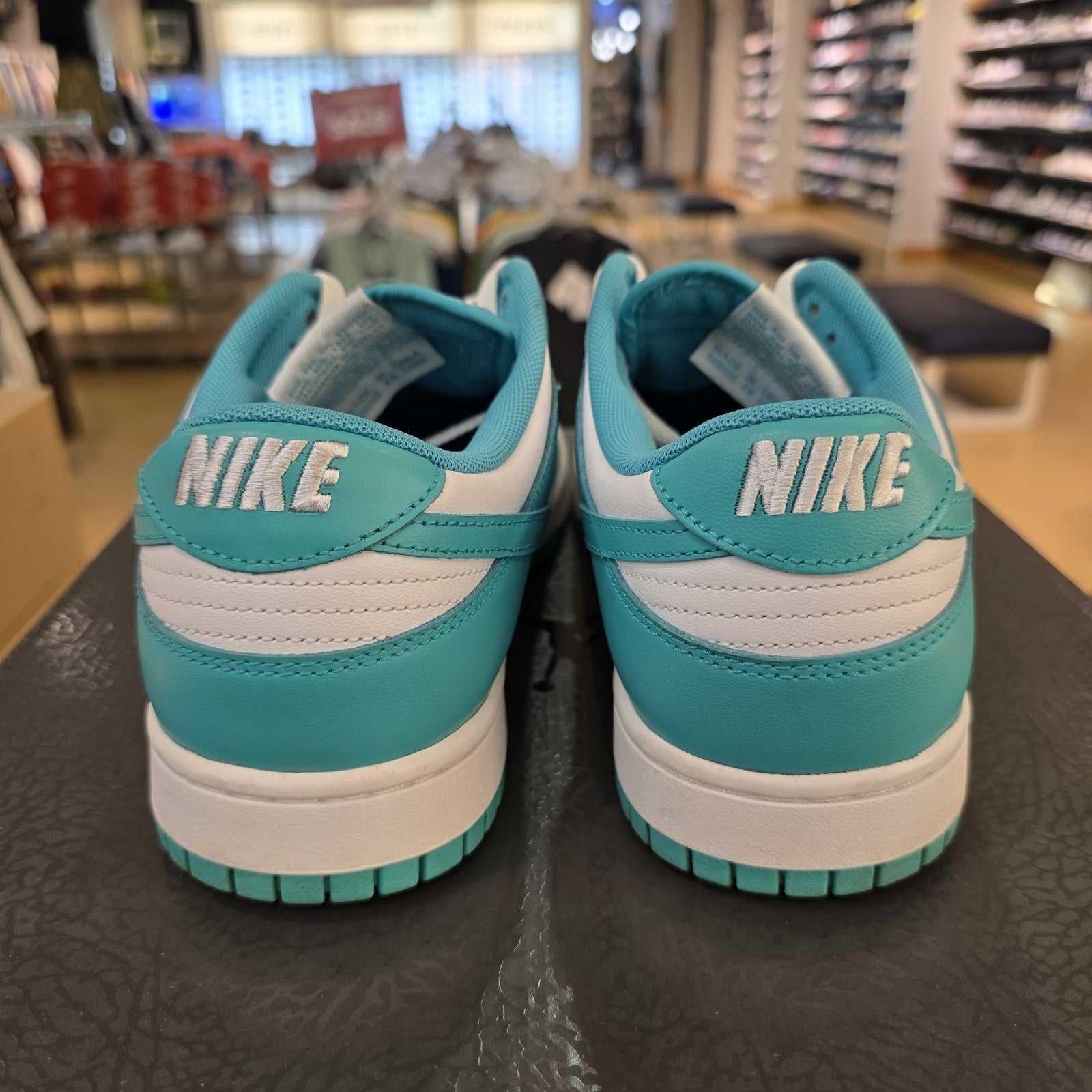 Size 10 - Nike Dunk Low Clear Jade 2023 DV0833-101