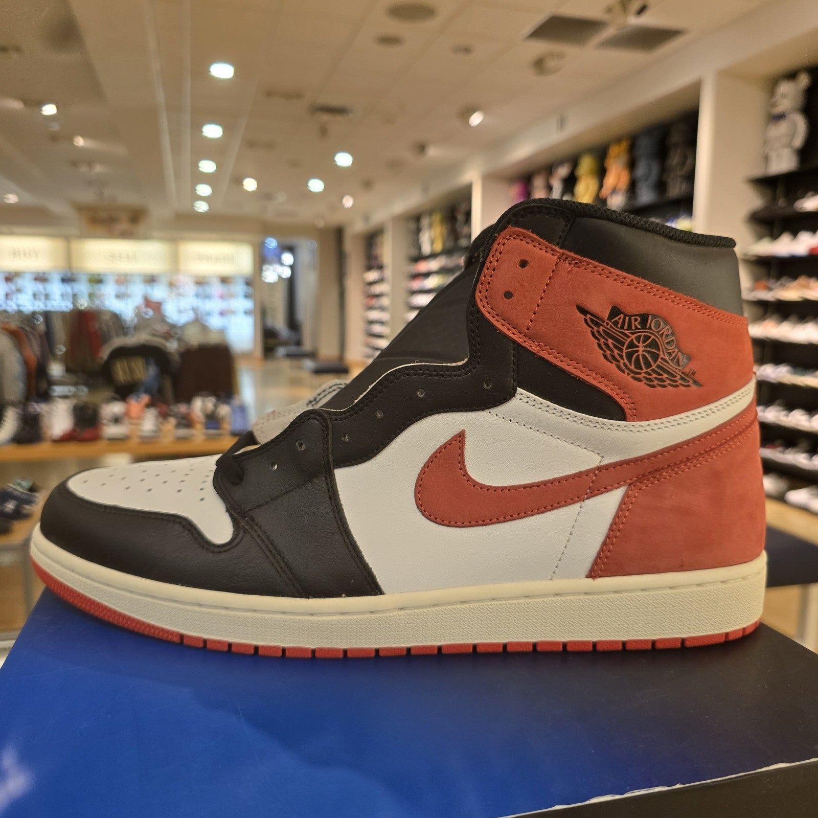 Air Jordan 1 Retro OG High Best Hand in the Game Track Red SZ 15 YELLOWED