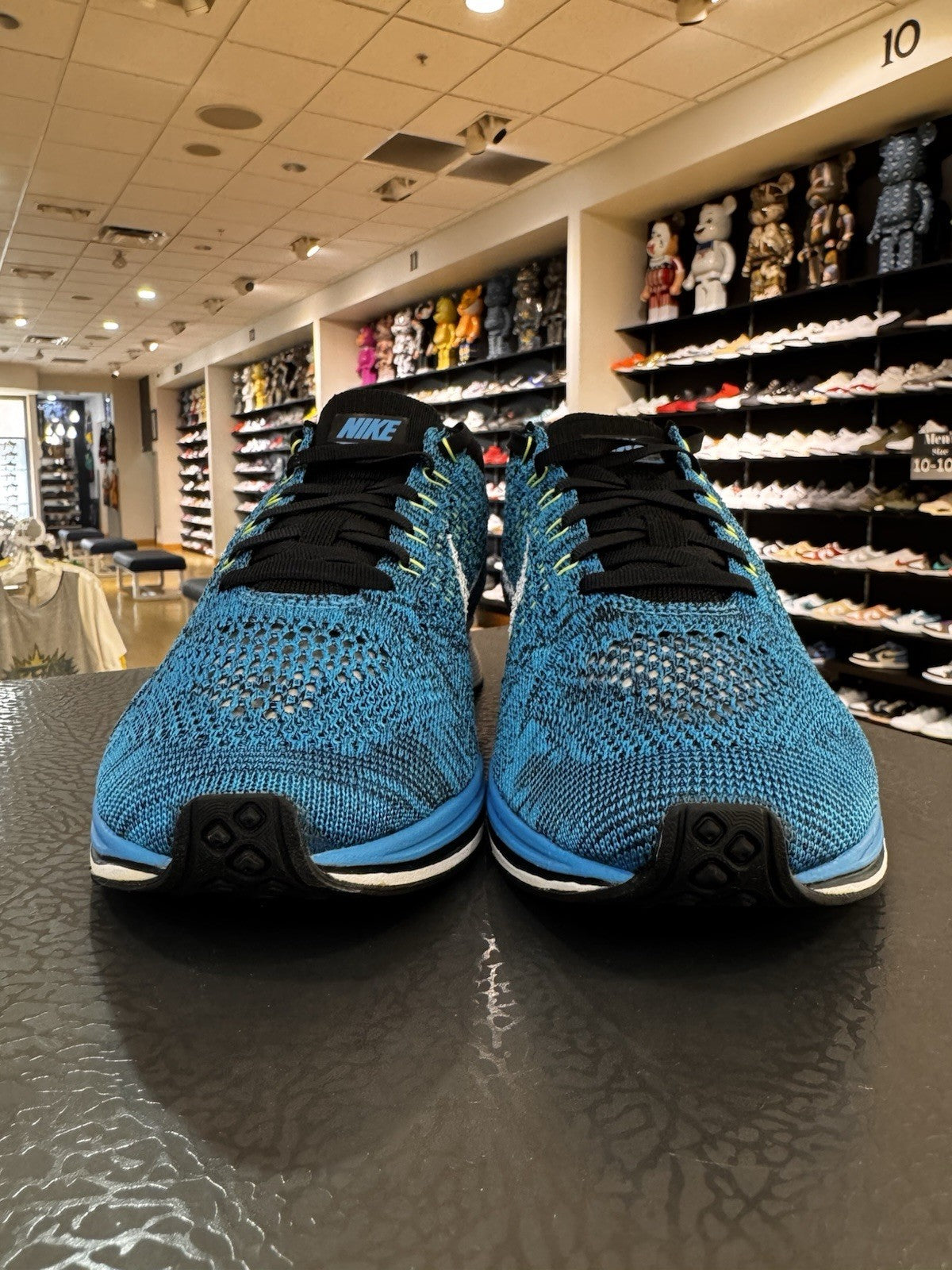 Nike Flyknit Racer Blue Cactus Size 9