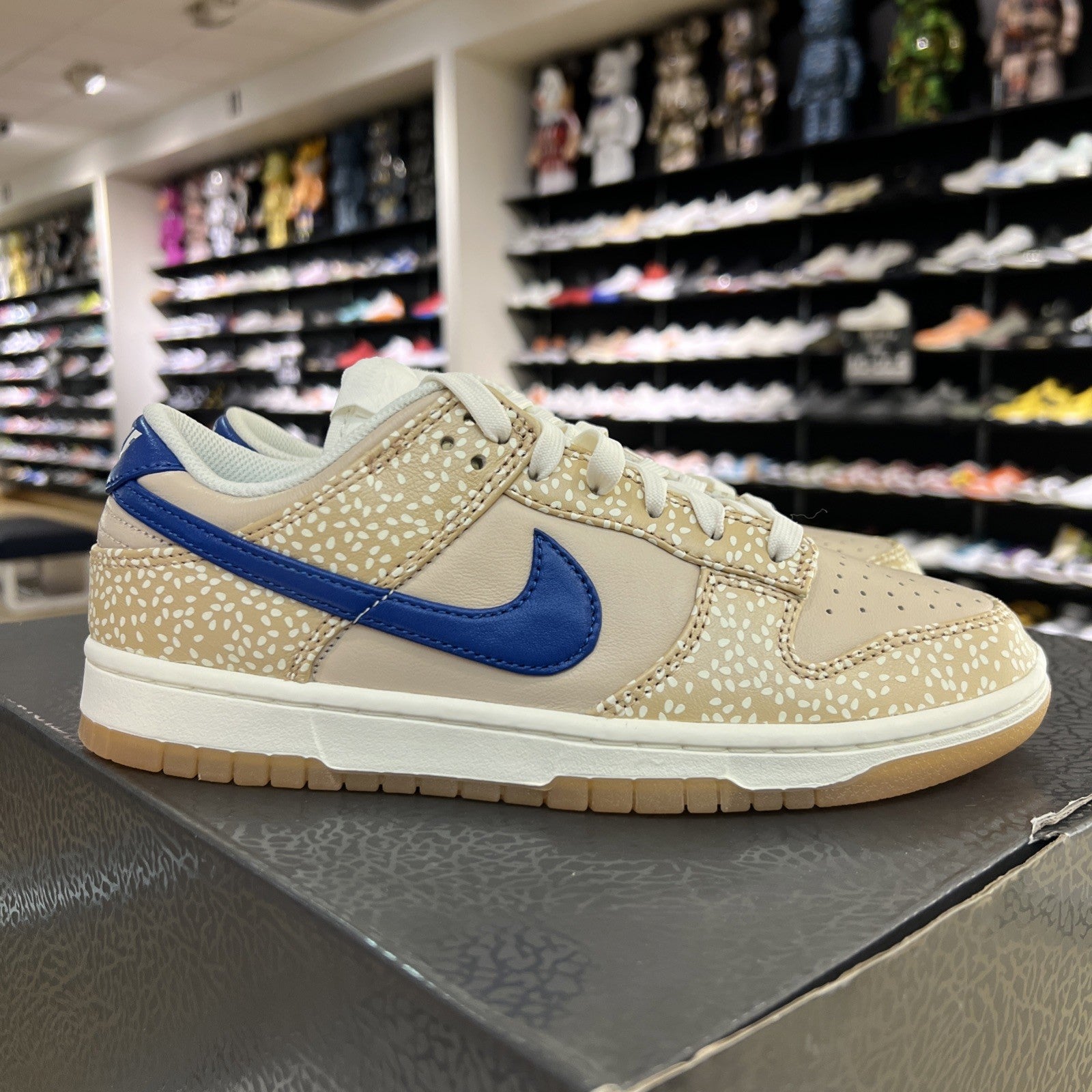Nike Dunk Low Montreal Bagel Sesame Sz 7