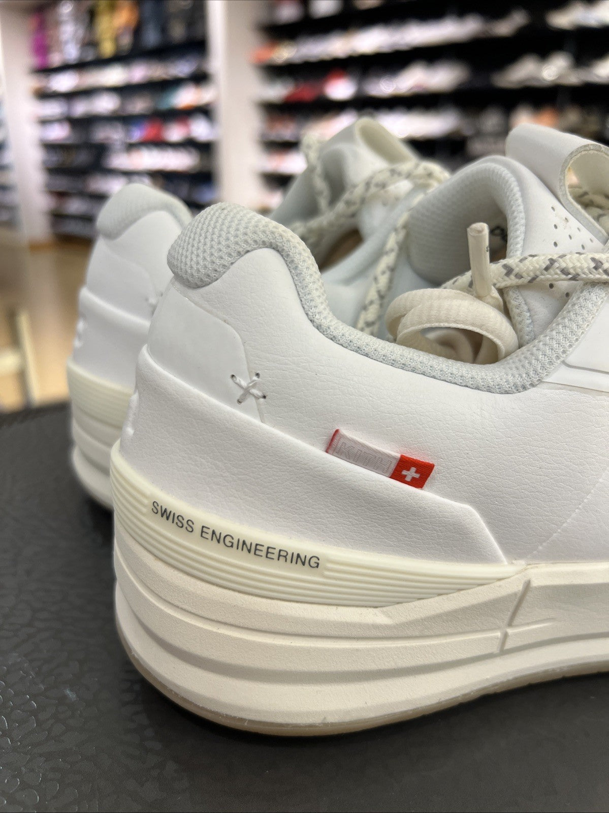 Roger RF2 Kith Sz 9.5 Ronnie Fieg Autograph Only