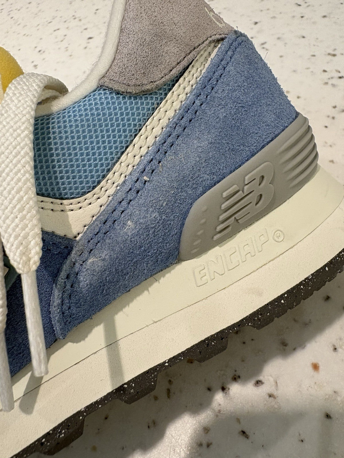 New Balance 574 Blue Laguna Sea Salt Size 5 DEFECT & MISSING BOX