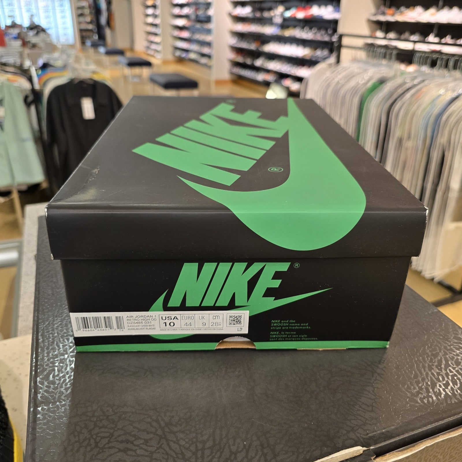 Size 10 - Air Jordan 1 Retro OG High Lucky Green
