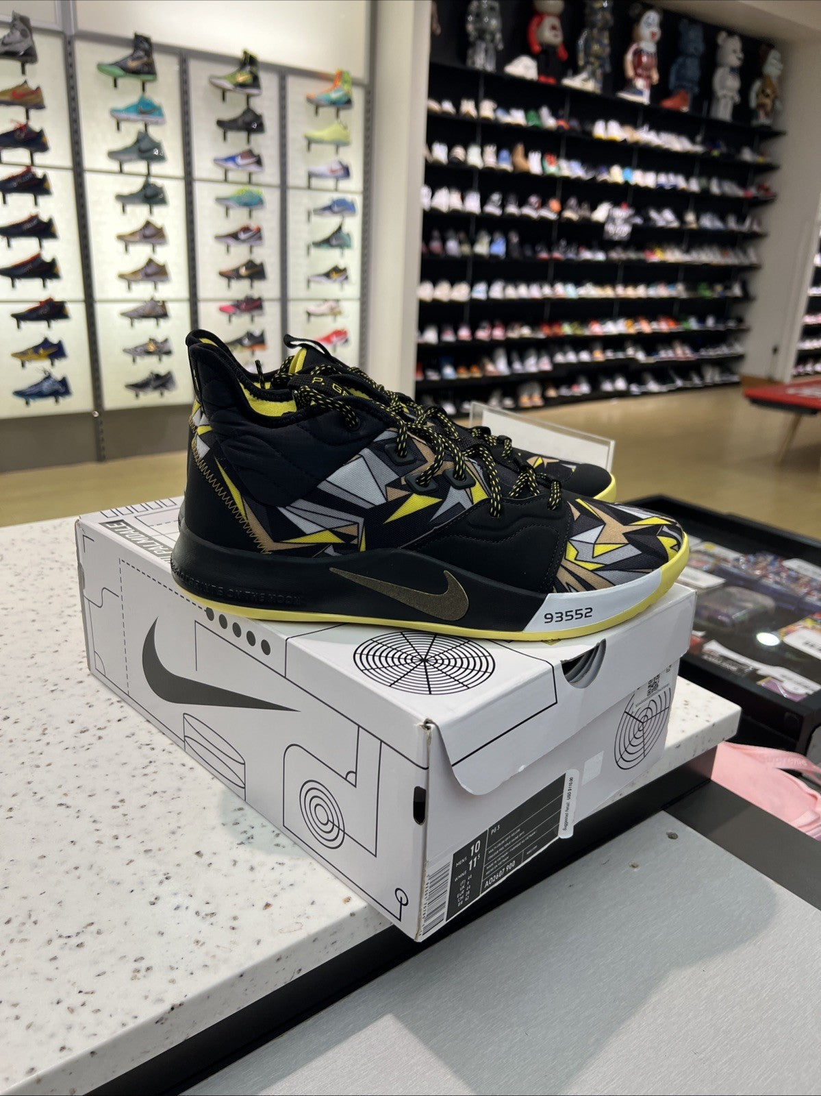 Nike PG 3 Mamba Mentality Black Yellow Sz 10