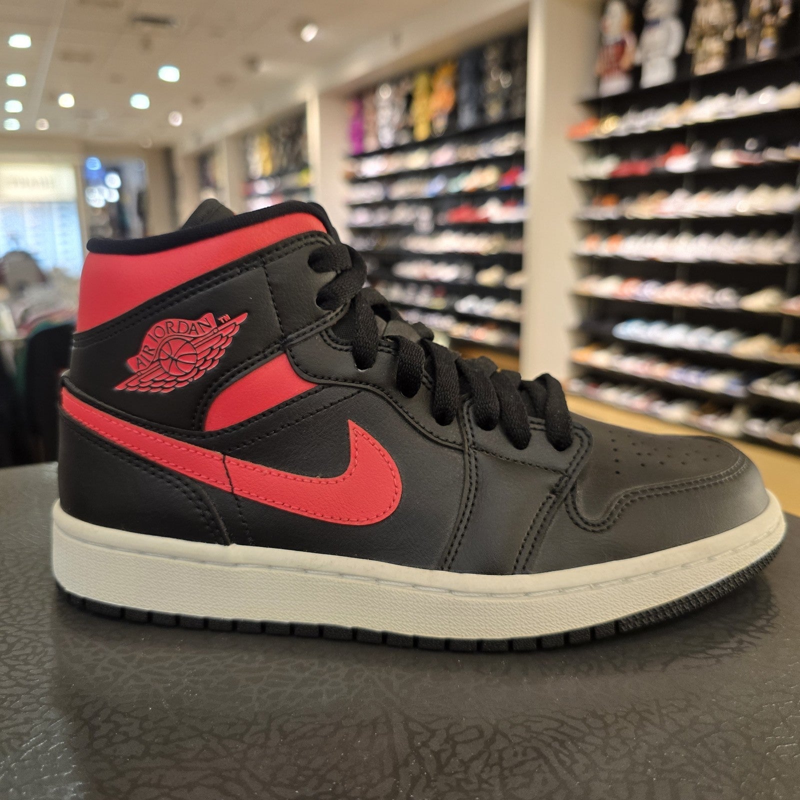 Size 7.5 - Air Jordan 1 Mid Siren Red Women's