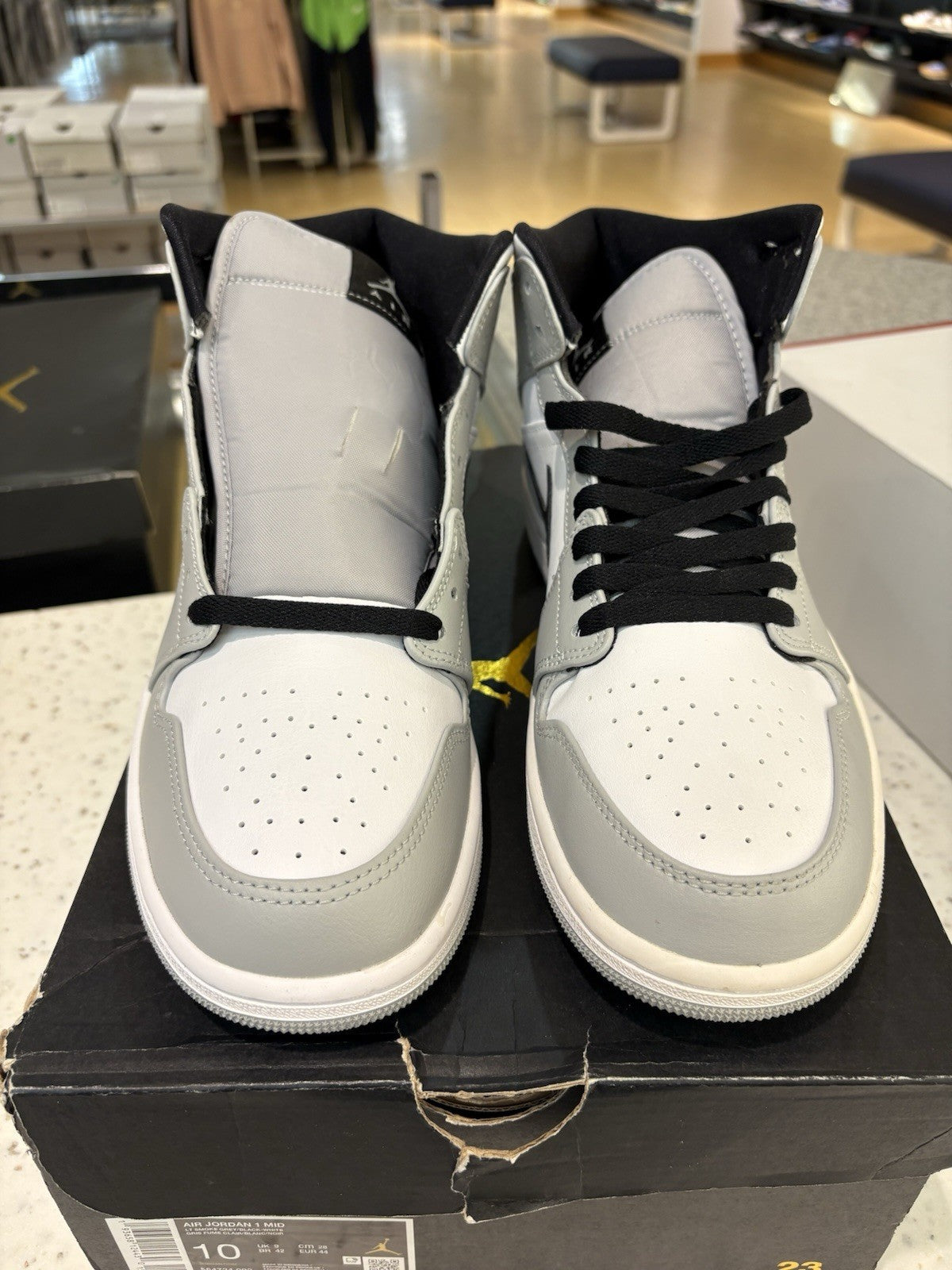 Jordan 1 Mid Light Smoke Grey Size 10 DEFECT