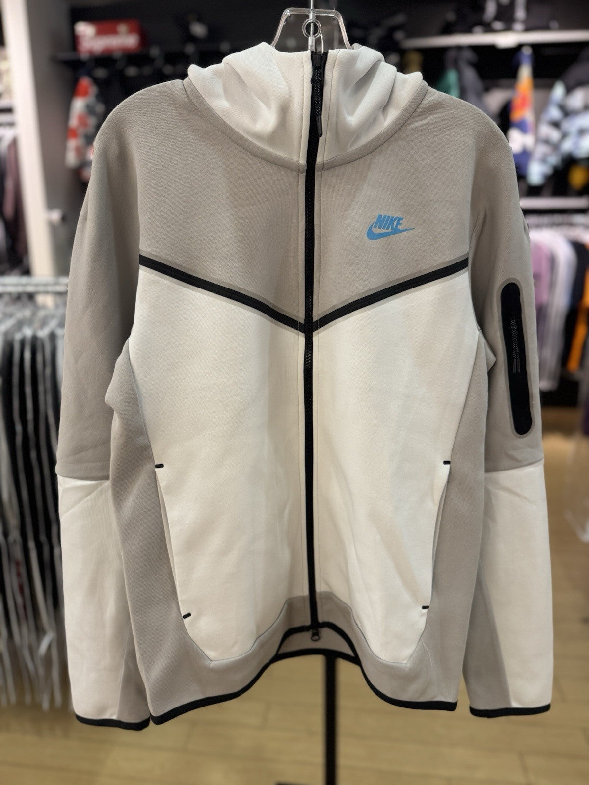 Nike Sportswear Tech Fleece Hoodie Light Iron Ore Summit White Baltic Blue Small