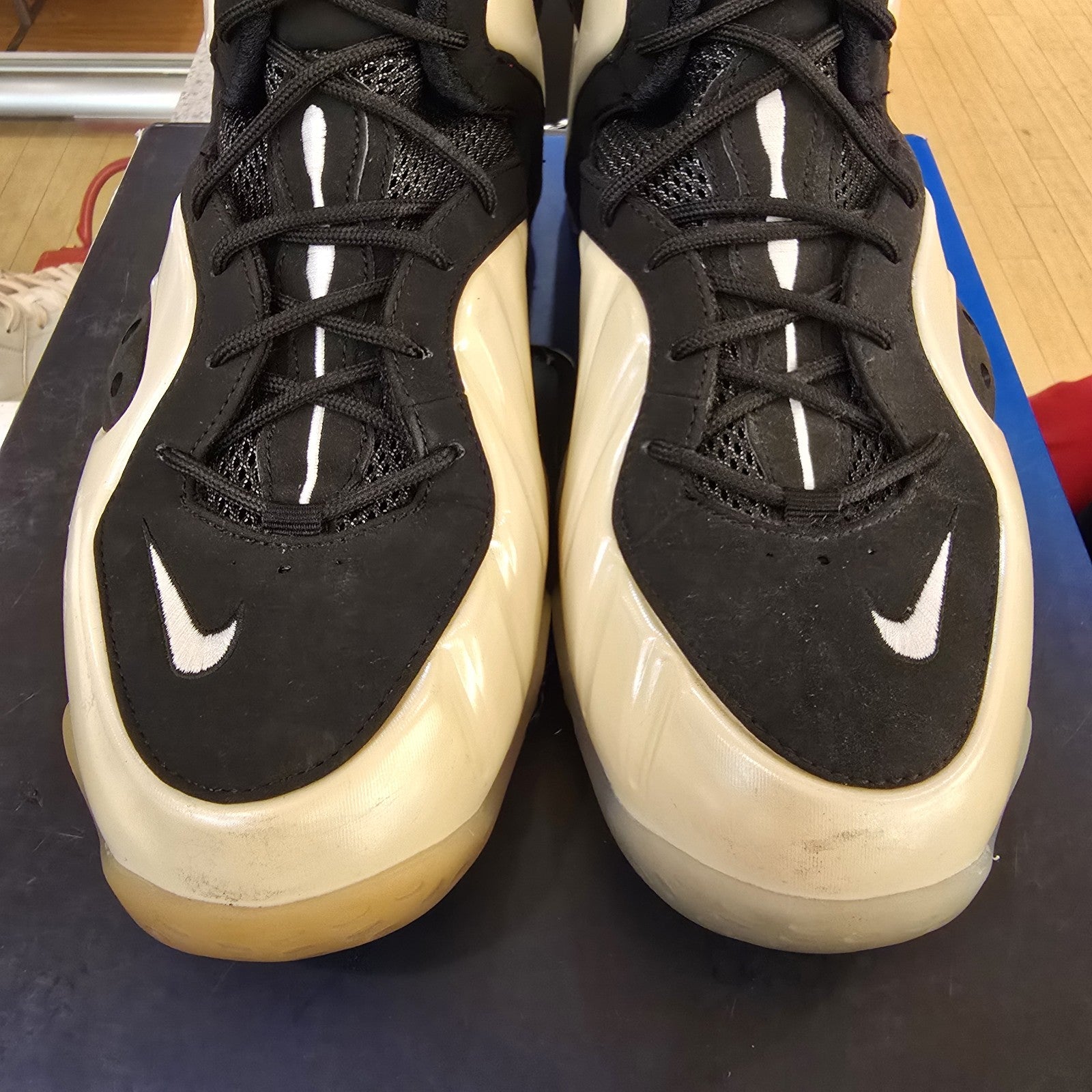 Size 12 - Nike Zoom Rookie White Black