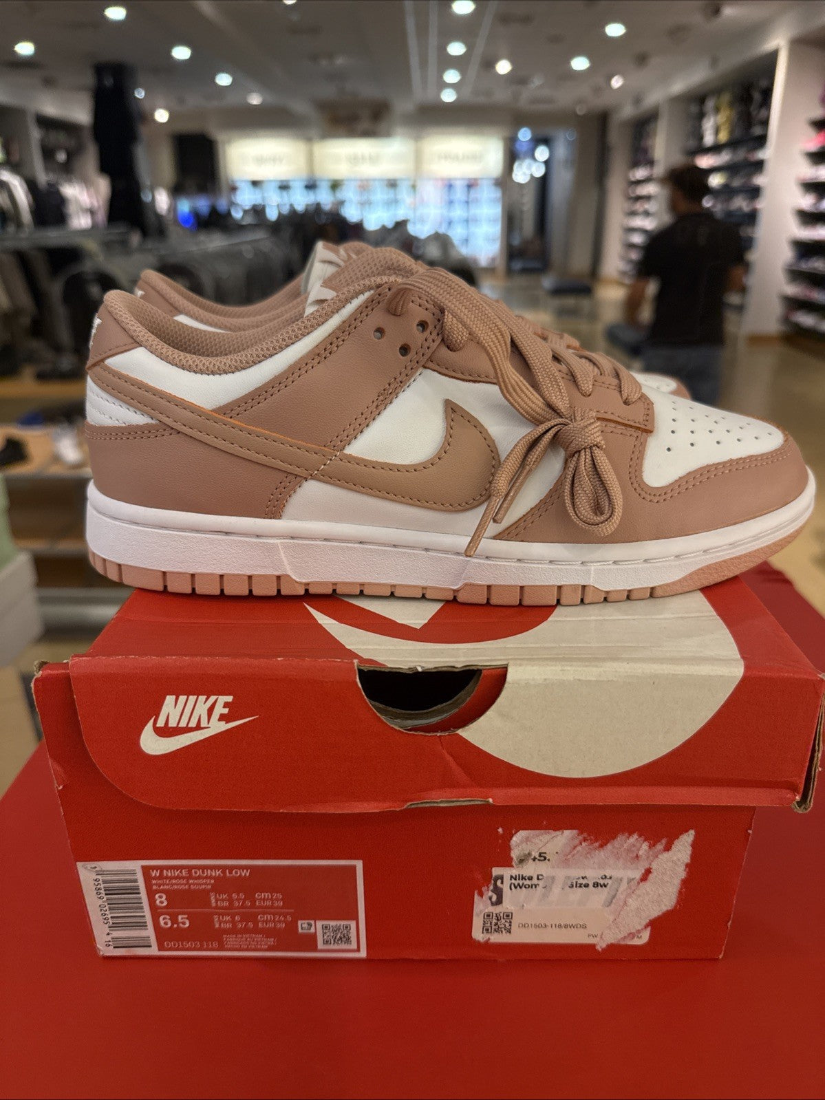 Nike Dunk Low Rose Whisper WOMANS 8