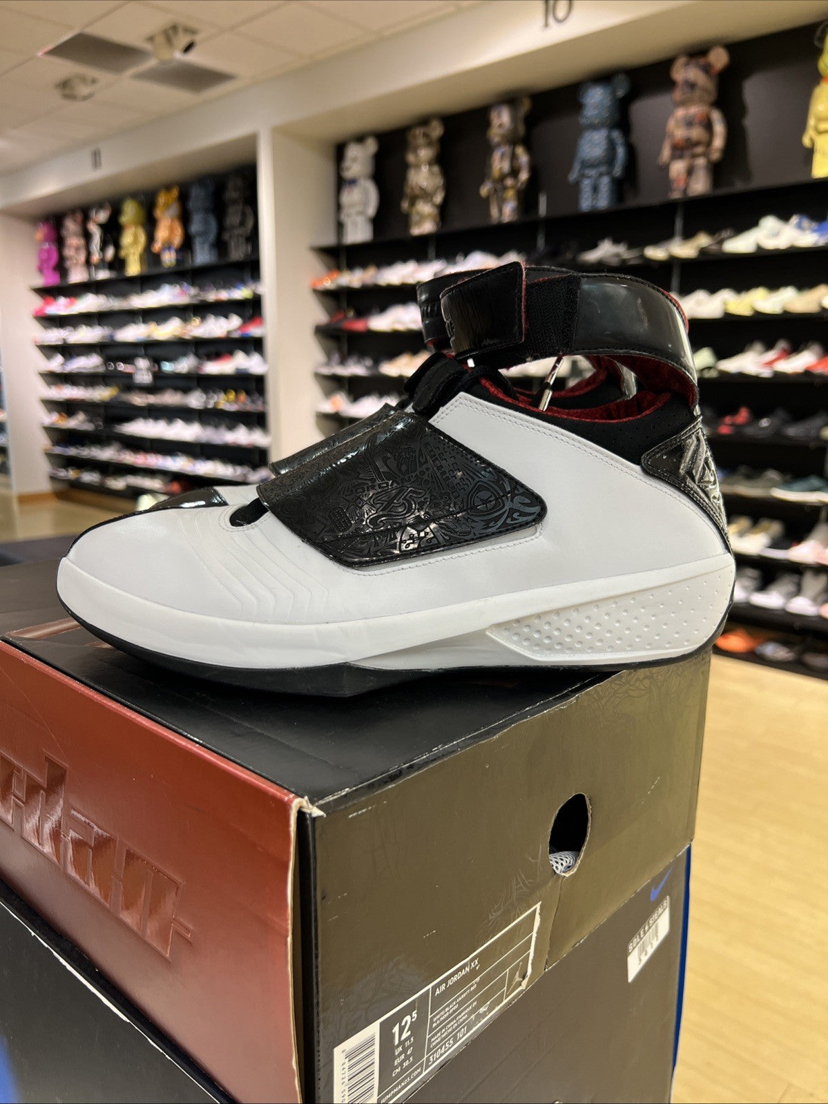 Jordan Air Jordan XX OG Quickstrike White Black Varsity Red Sz 12.5 USED