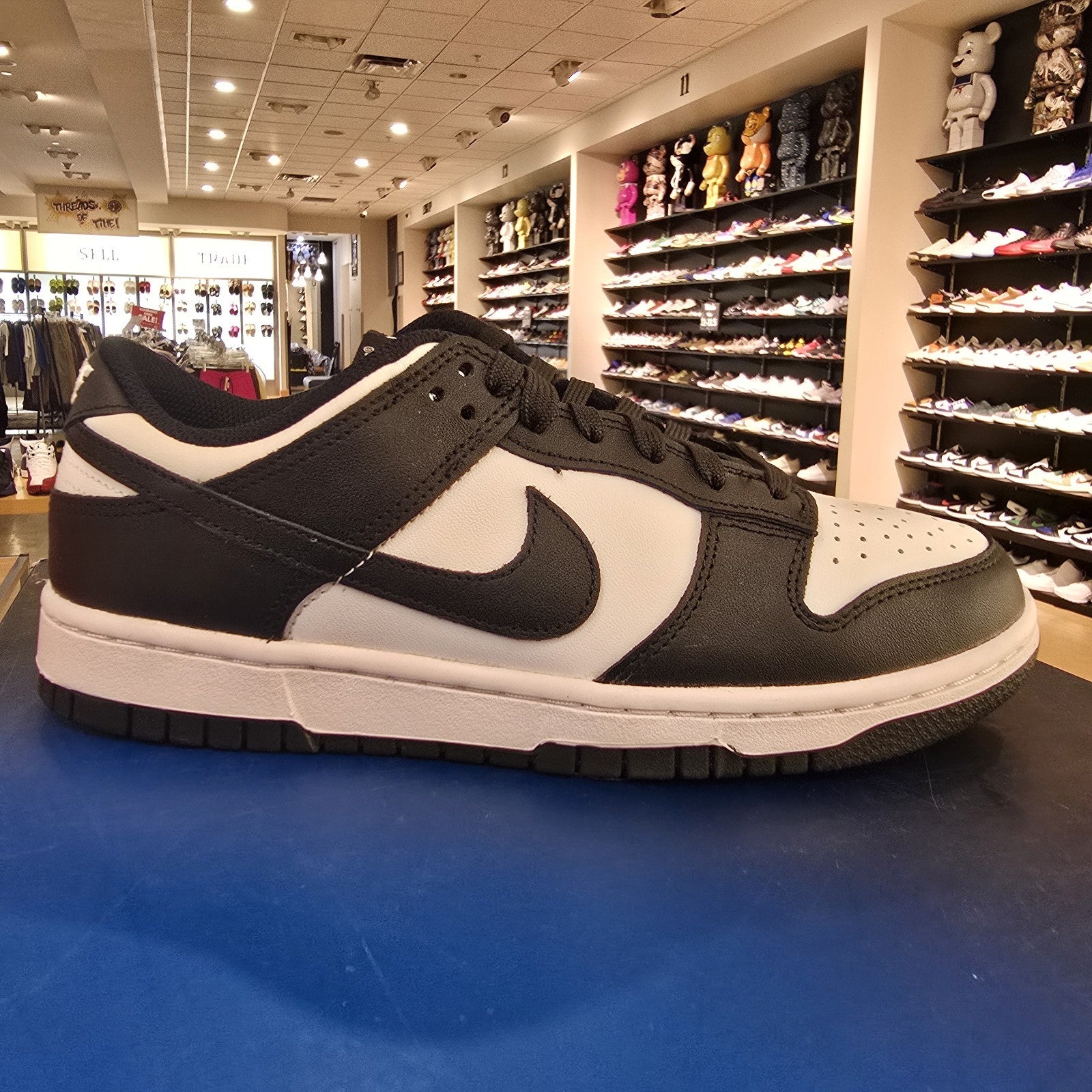 Nike Dunk Low Black White Women's SZ 8.5/7M