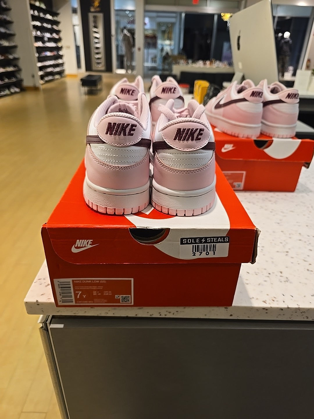 Nike Dunk Low Pink Foam Red White Size 7Y YELLOWING