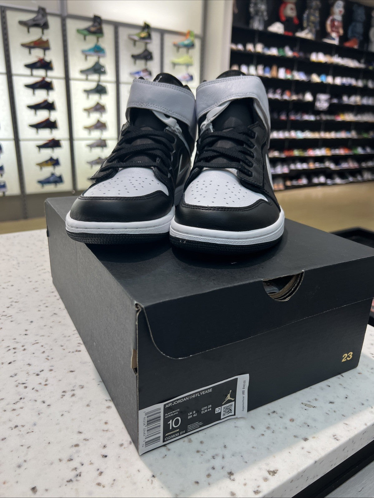 Air Jordan 1 FlyEase High Black White Sz 10