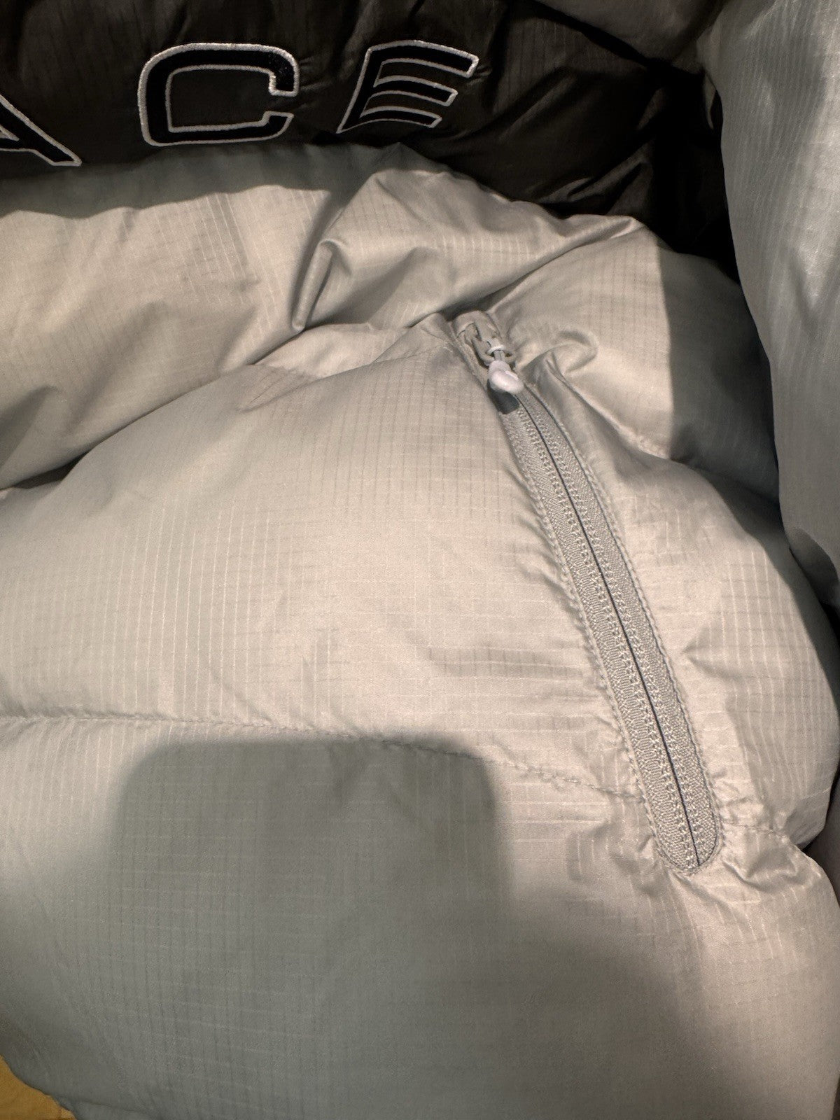 Palace Ripstop Arc Puffer Jacket Grey Size XL