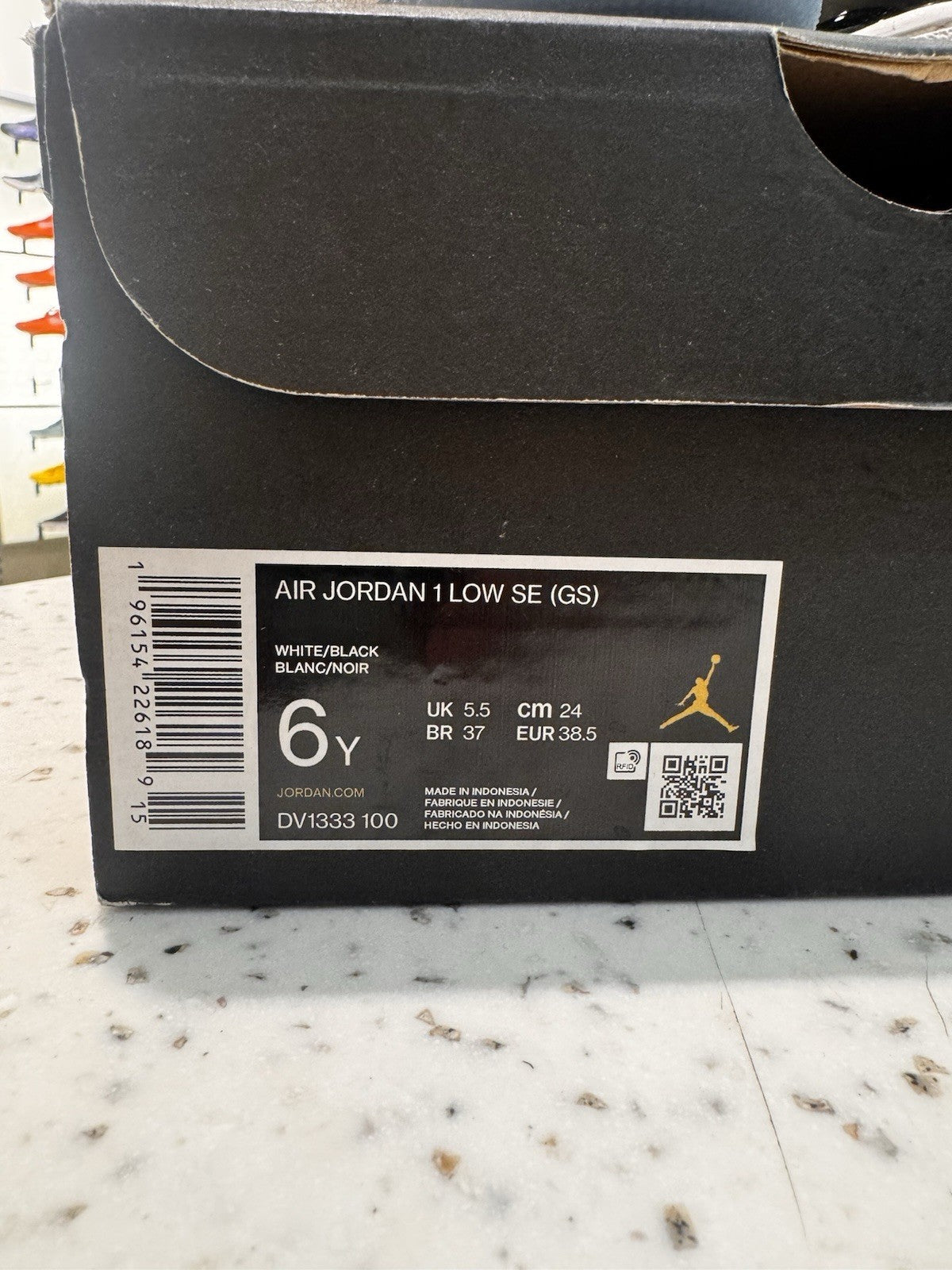 Air Jordan 1 Low SE Concord
