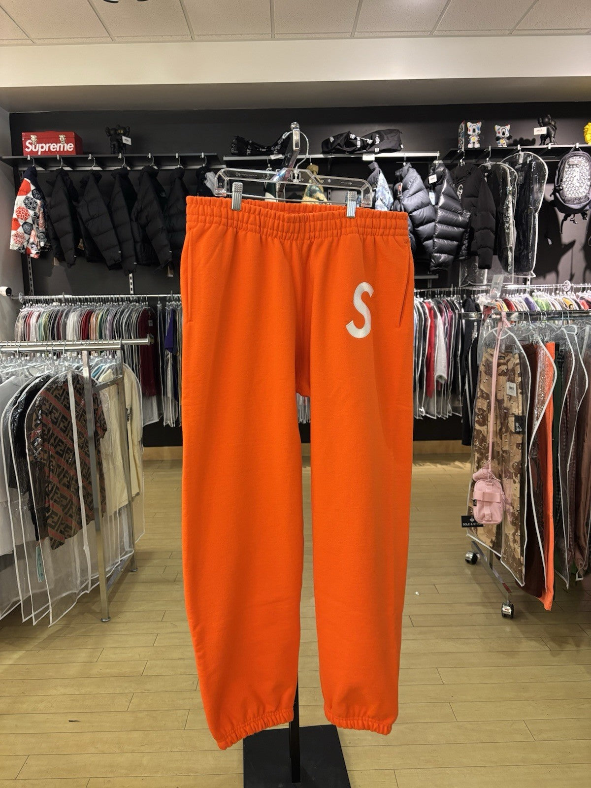 Supreme A Logo Sweatpants (FW24) SZ L