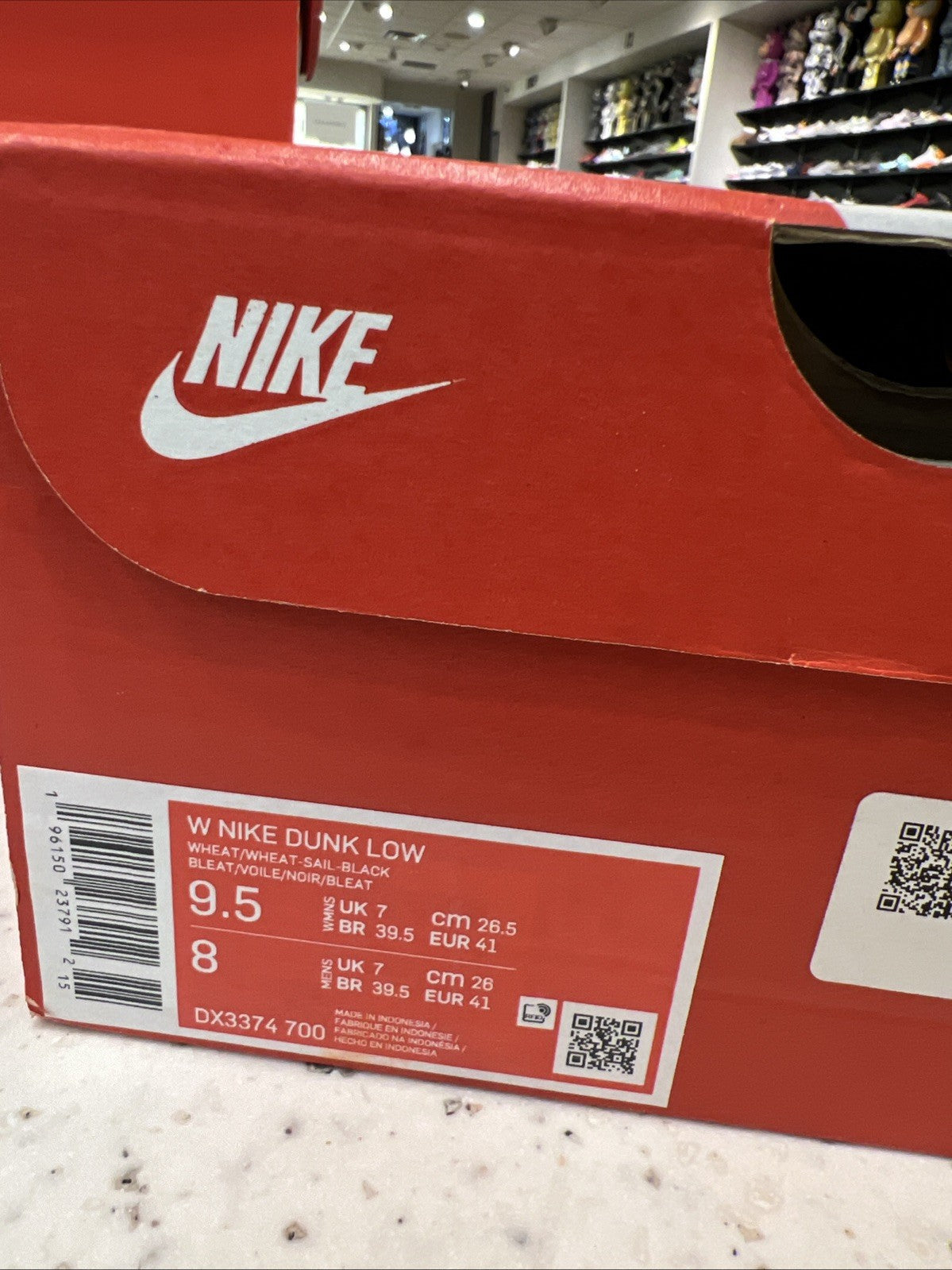 Nike Dunk Low Shoes Quilted Wheat Womens Sz 9.5/8M