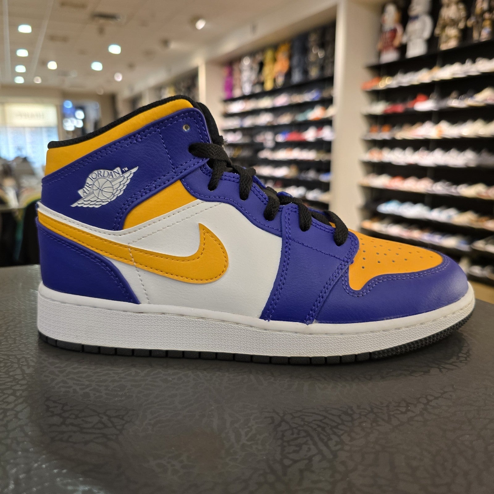 Size 5 (GS) - Jordan 1 Mid Lakers 2022 - DQ8423-517
