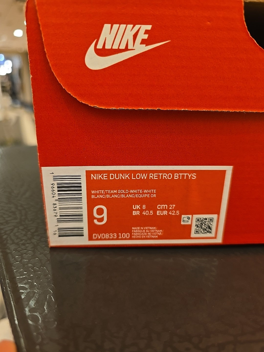 Size 9 - Nike Dunk Low Team Gold