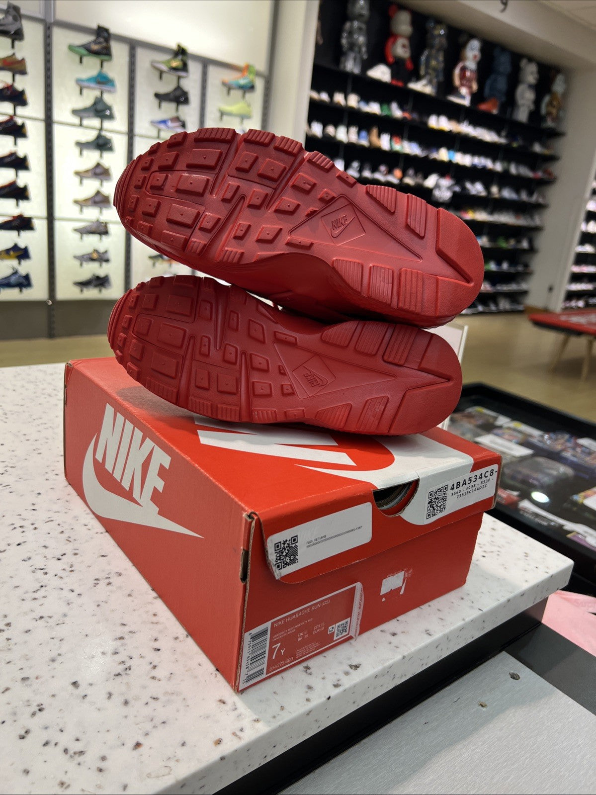 Nike Huarache Run University Red Sz 7Y