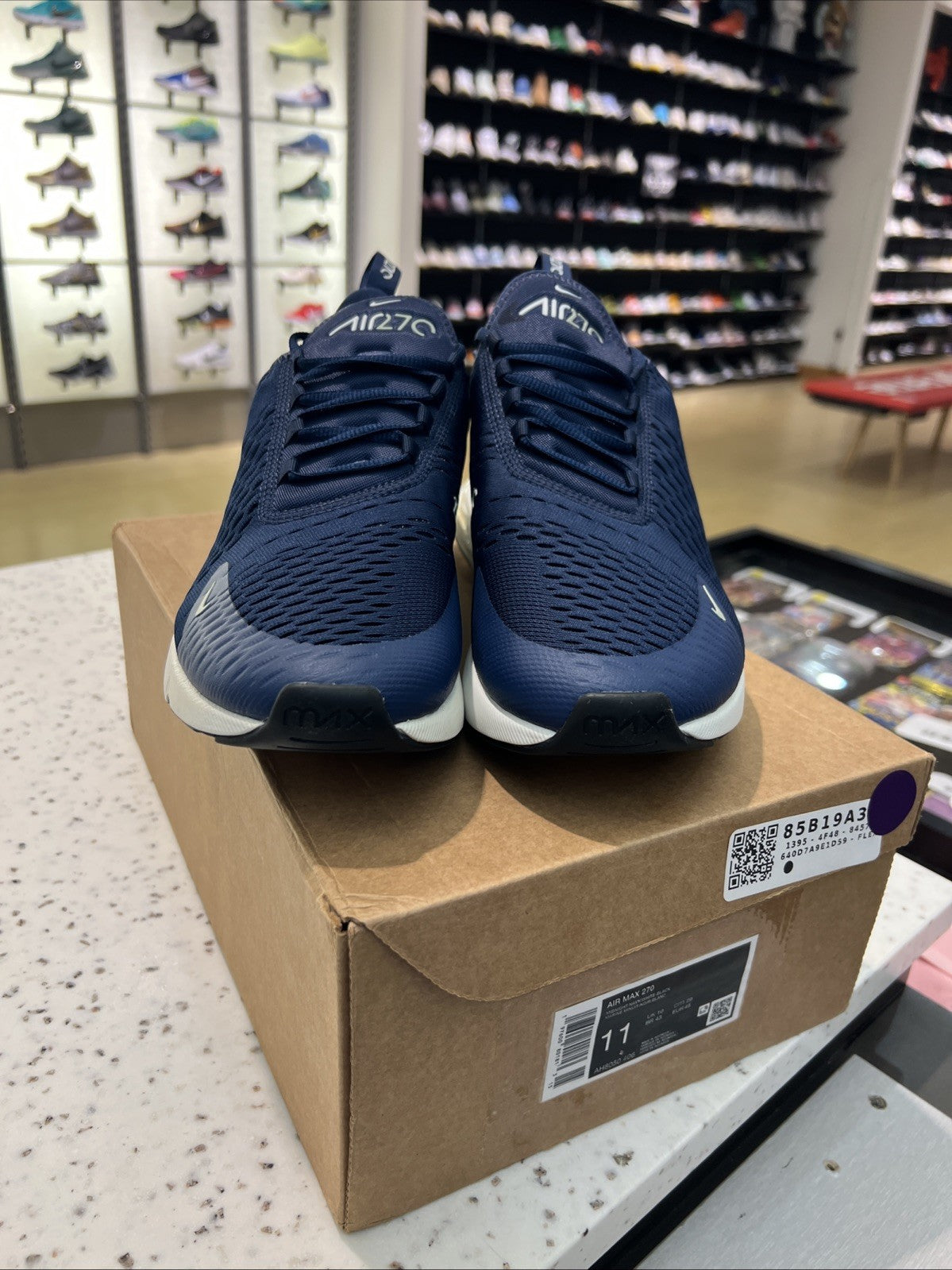 Nike Air Max 270 Midnight Navy Blue White Sz 11 REP BOX